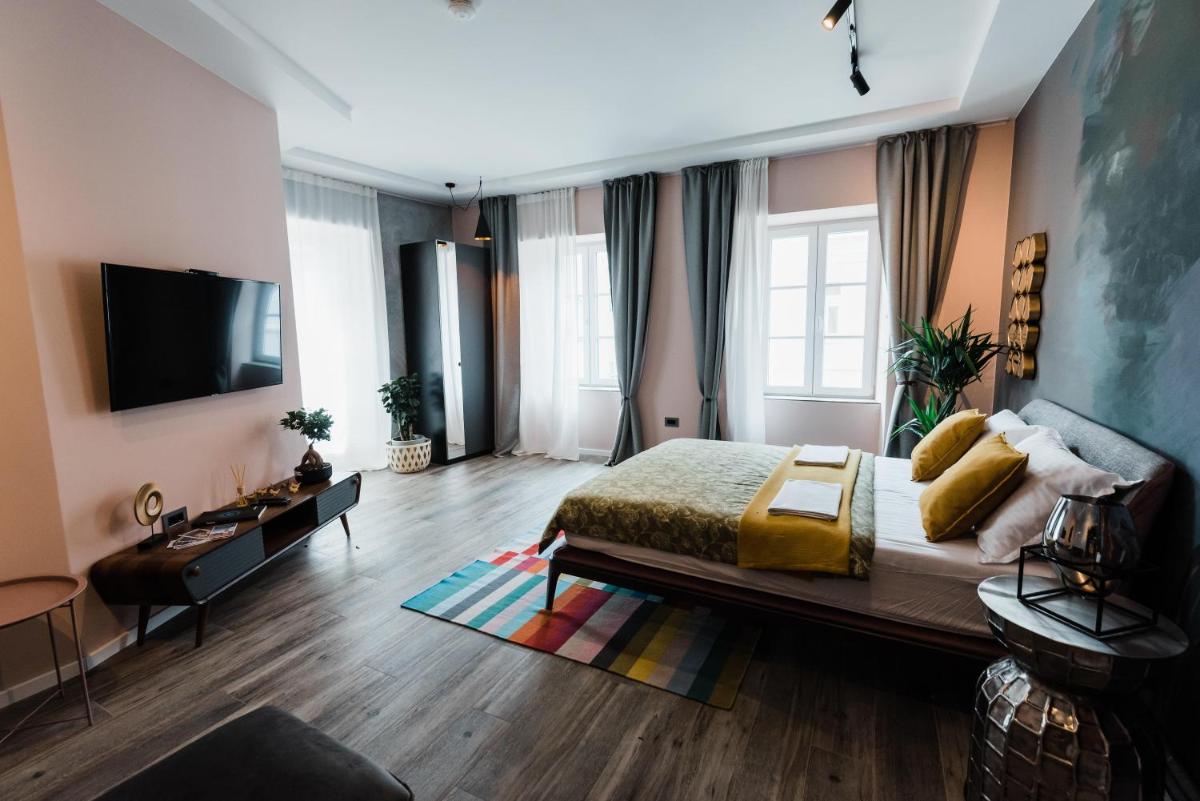 Square 19-Boutique hotel view 4