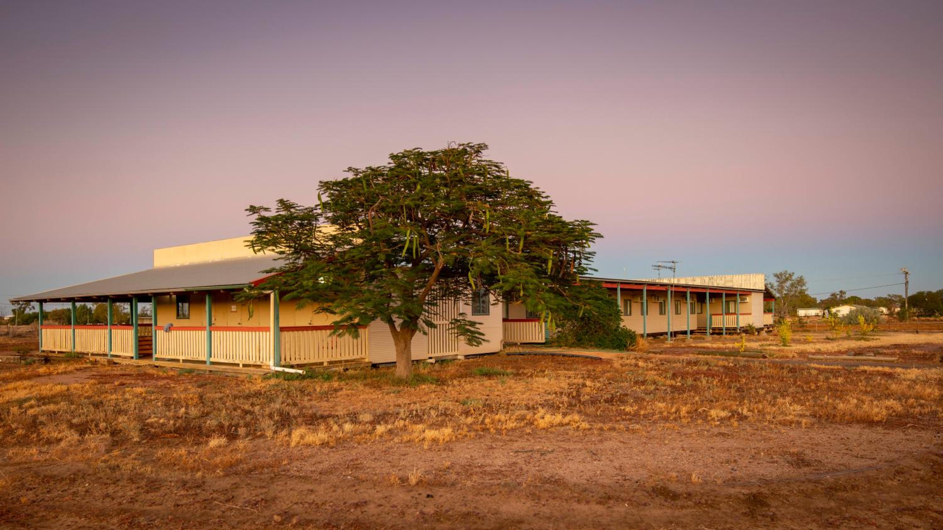Outback Adventures Backpackers