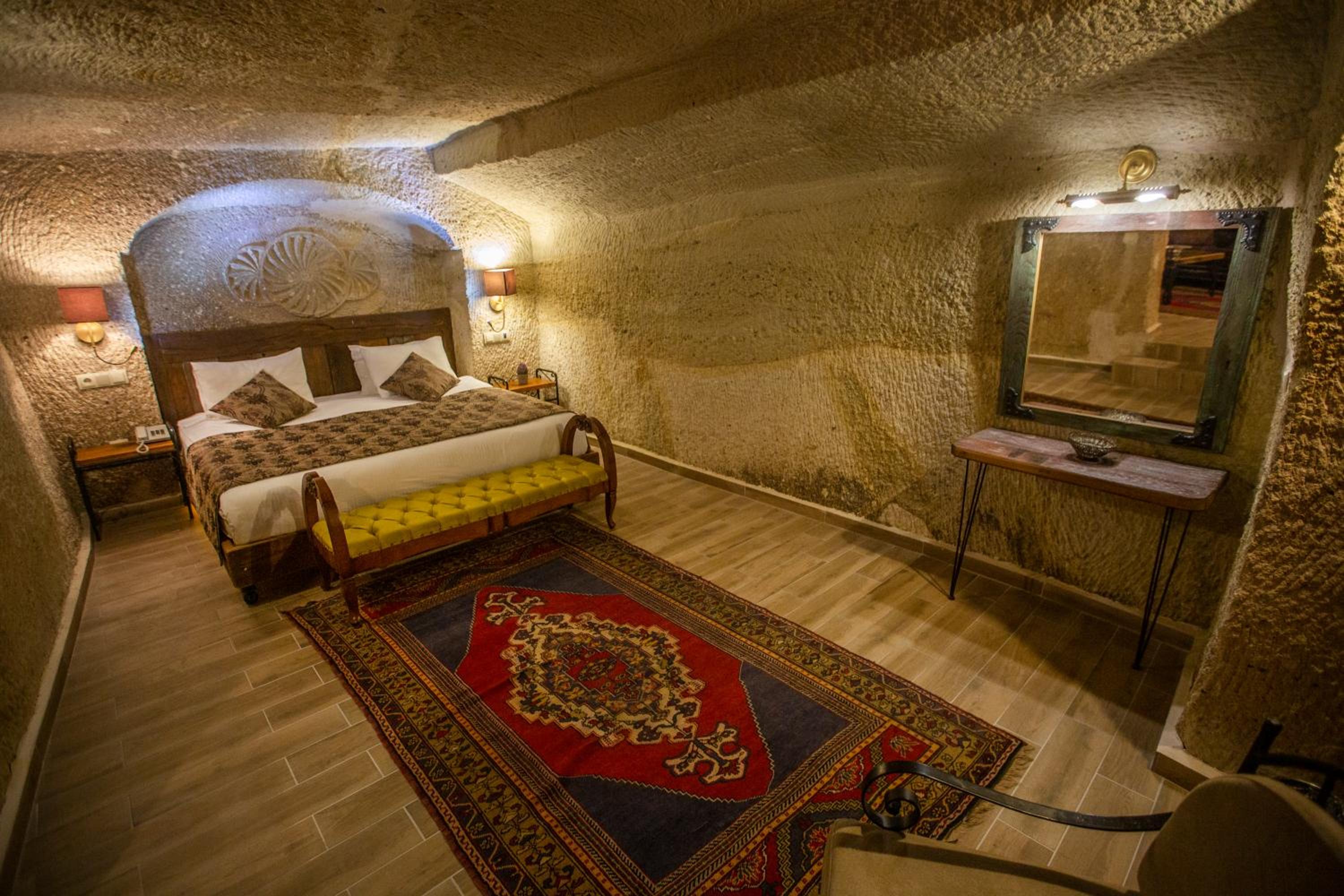Divan Cave House - Image 36