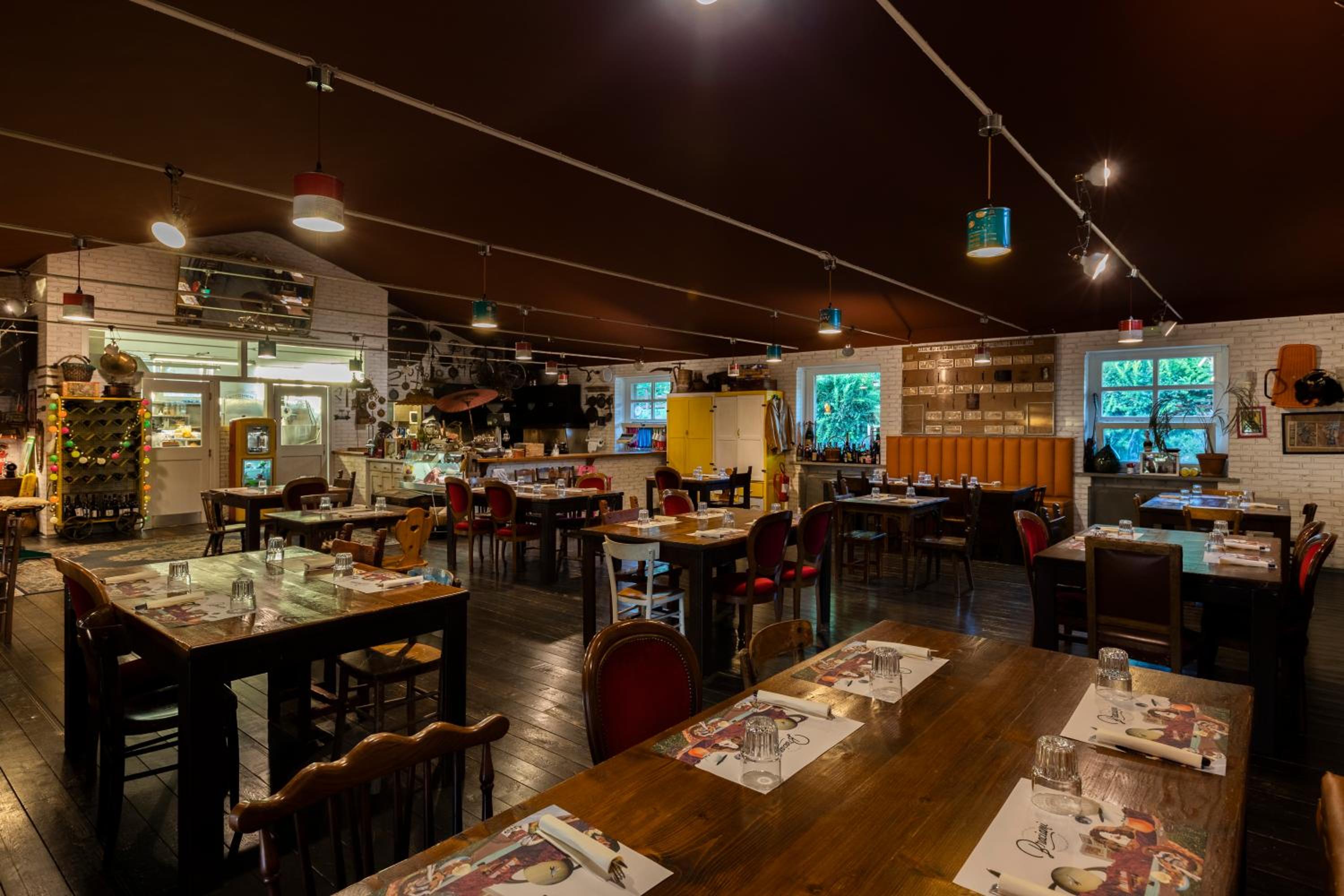 dining