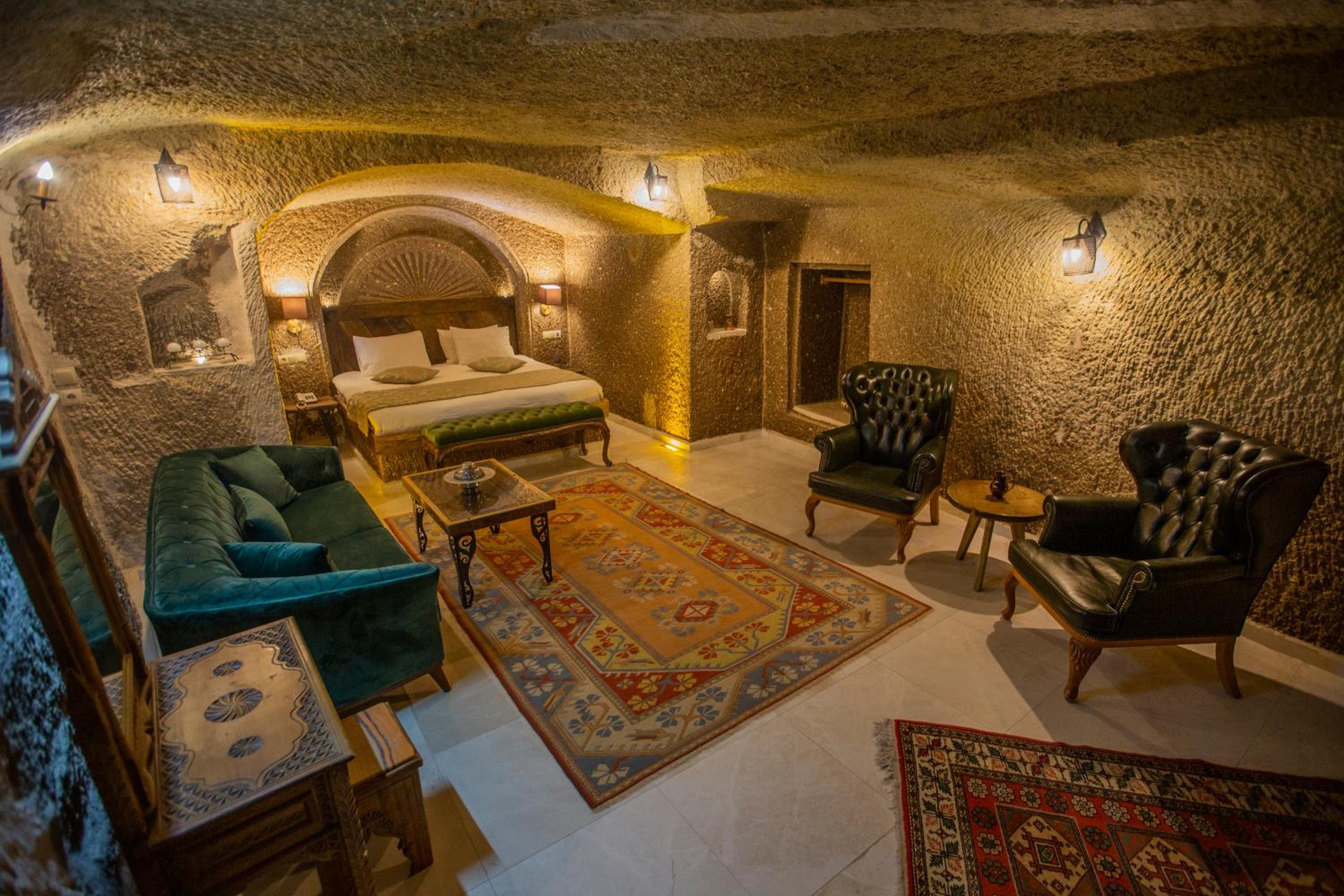 Divan Cave House - Image 35