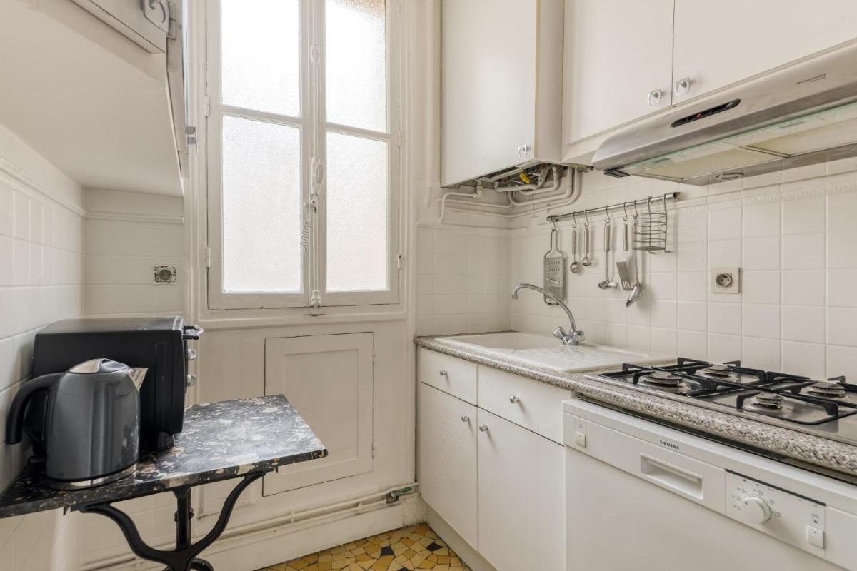 GuestReady - Bright and Homely Apt in Batignolles