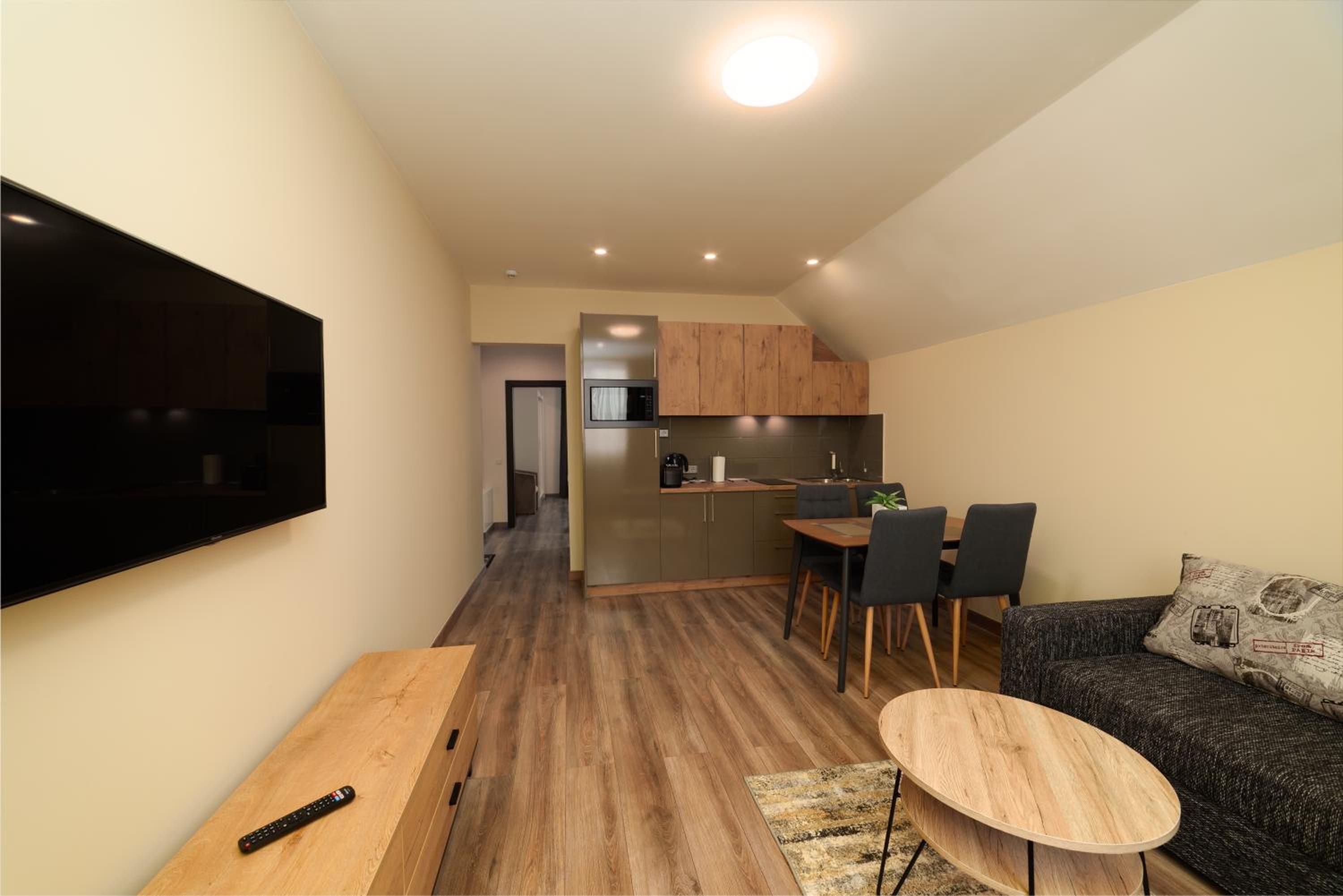 TAKO Apartments parking free