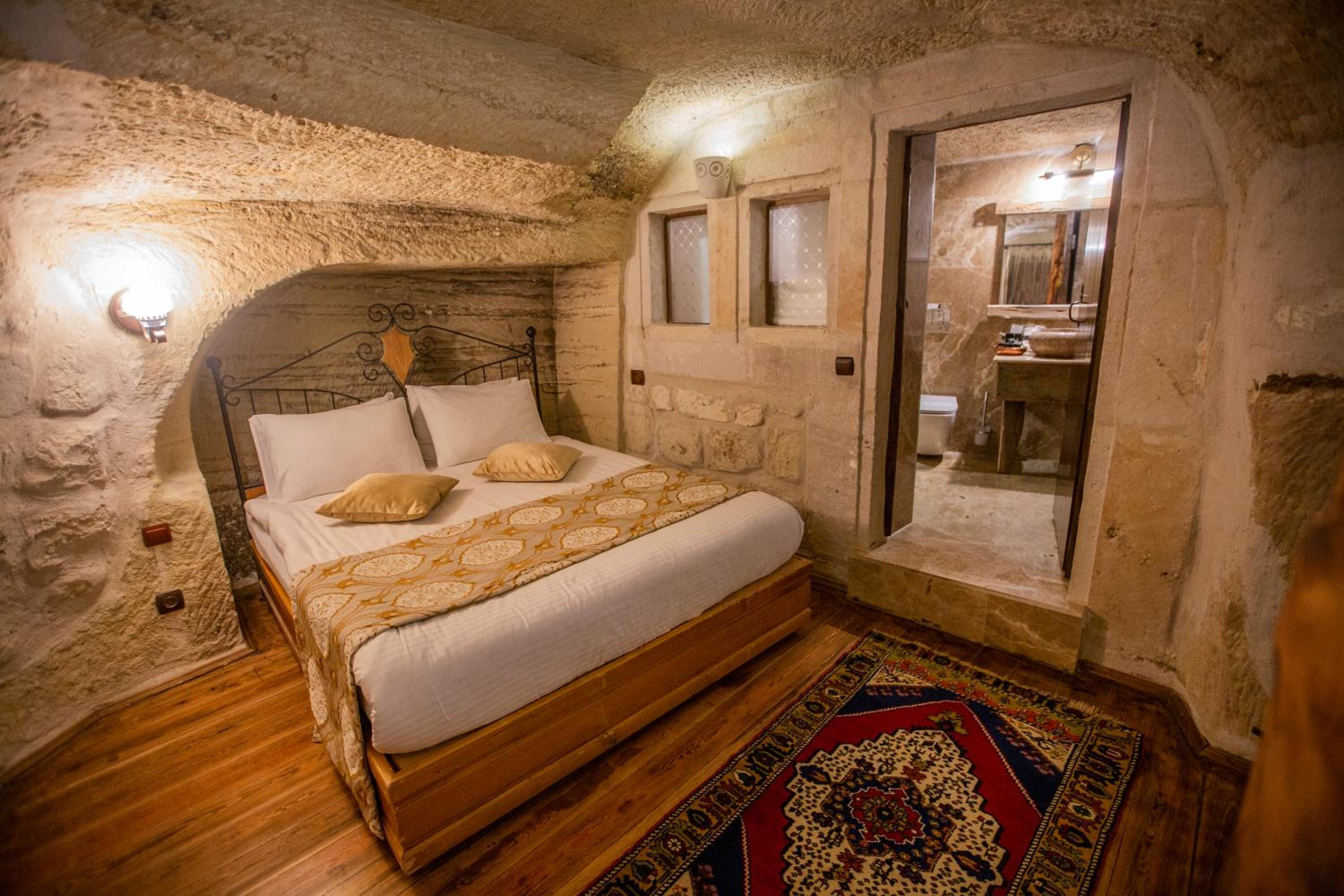 Divan Cave House - Image 38