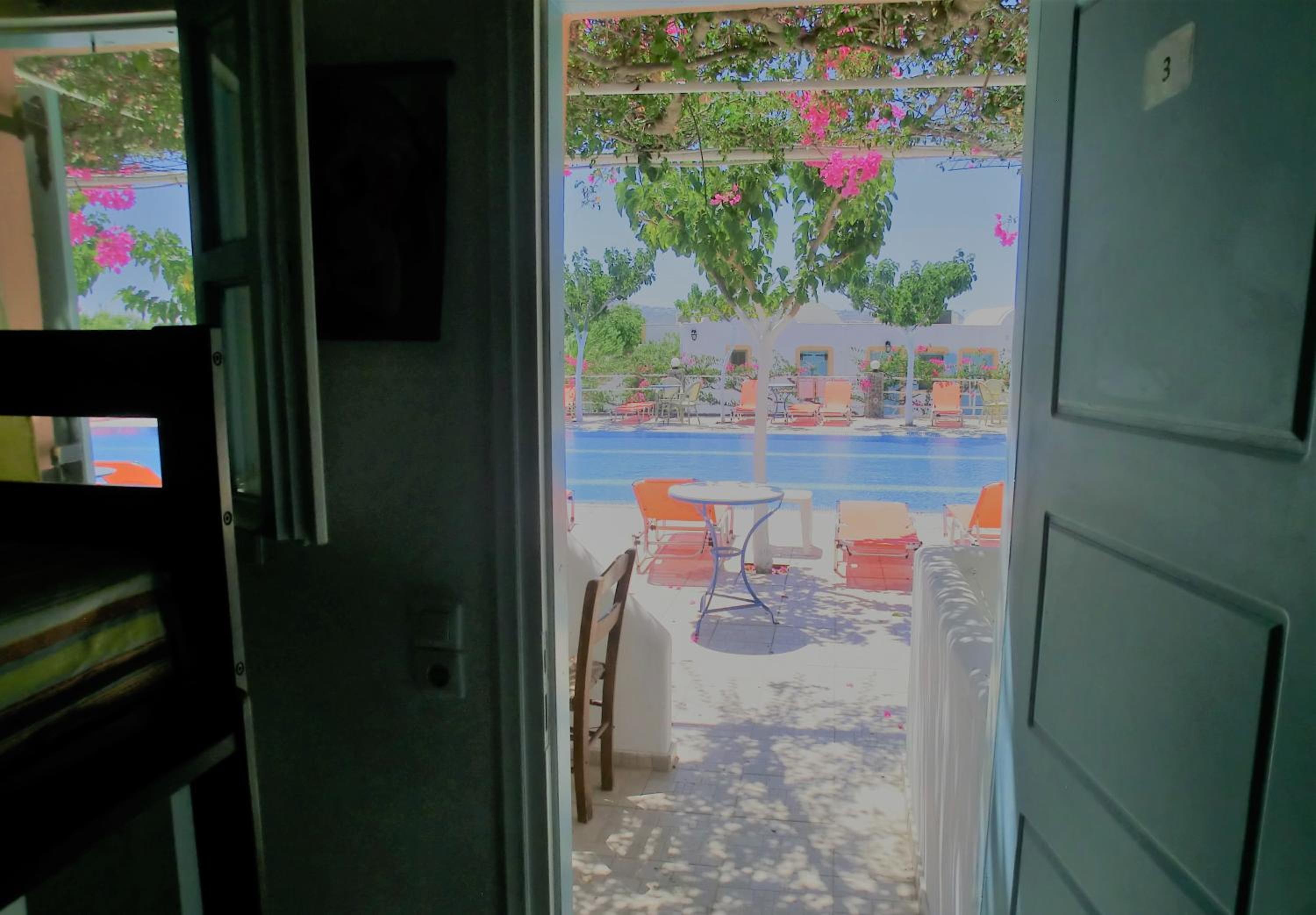 Santorini Camping & Hostel