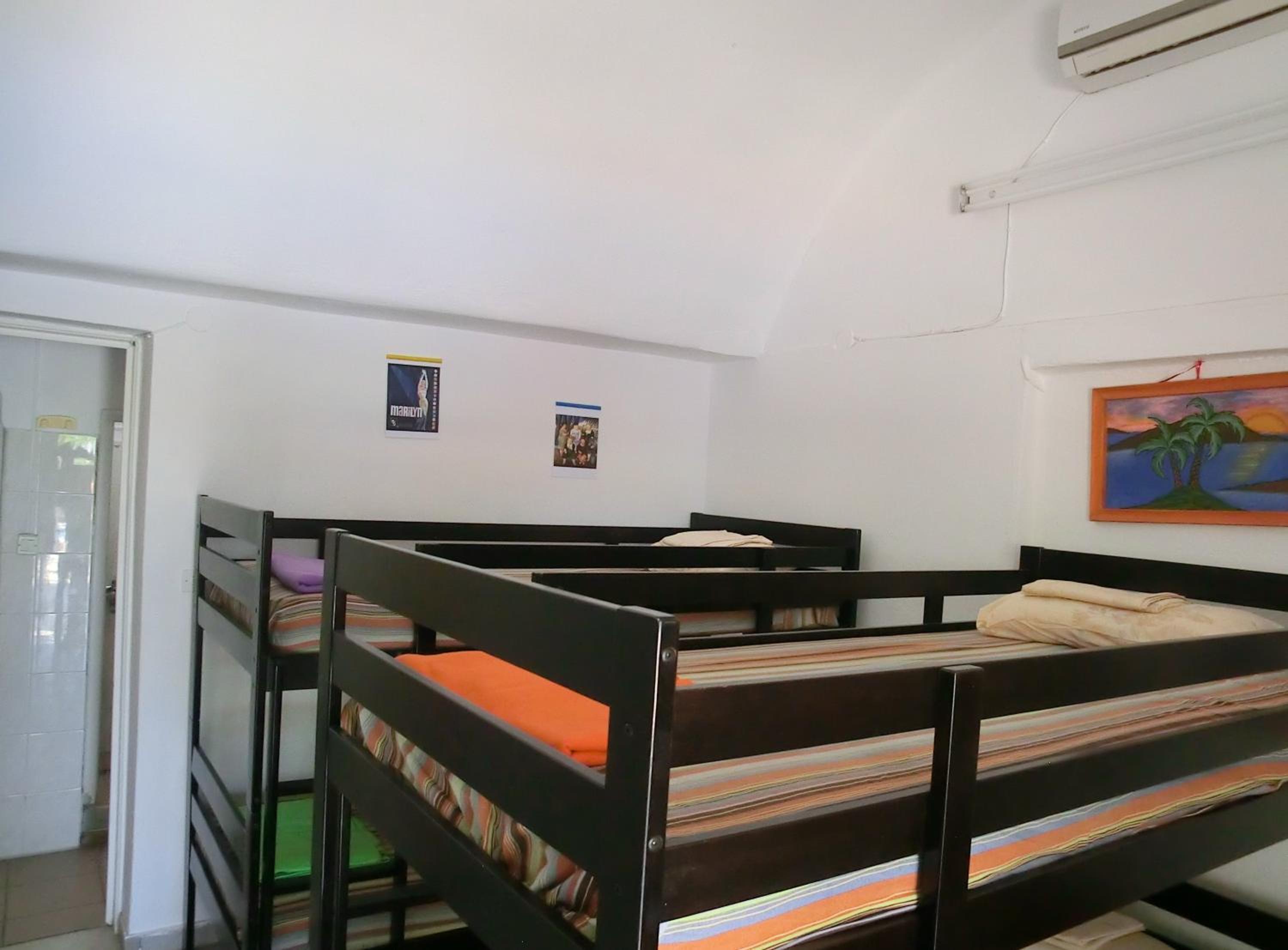 Santorini Camping & Hostel