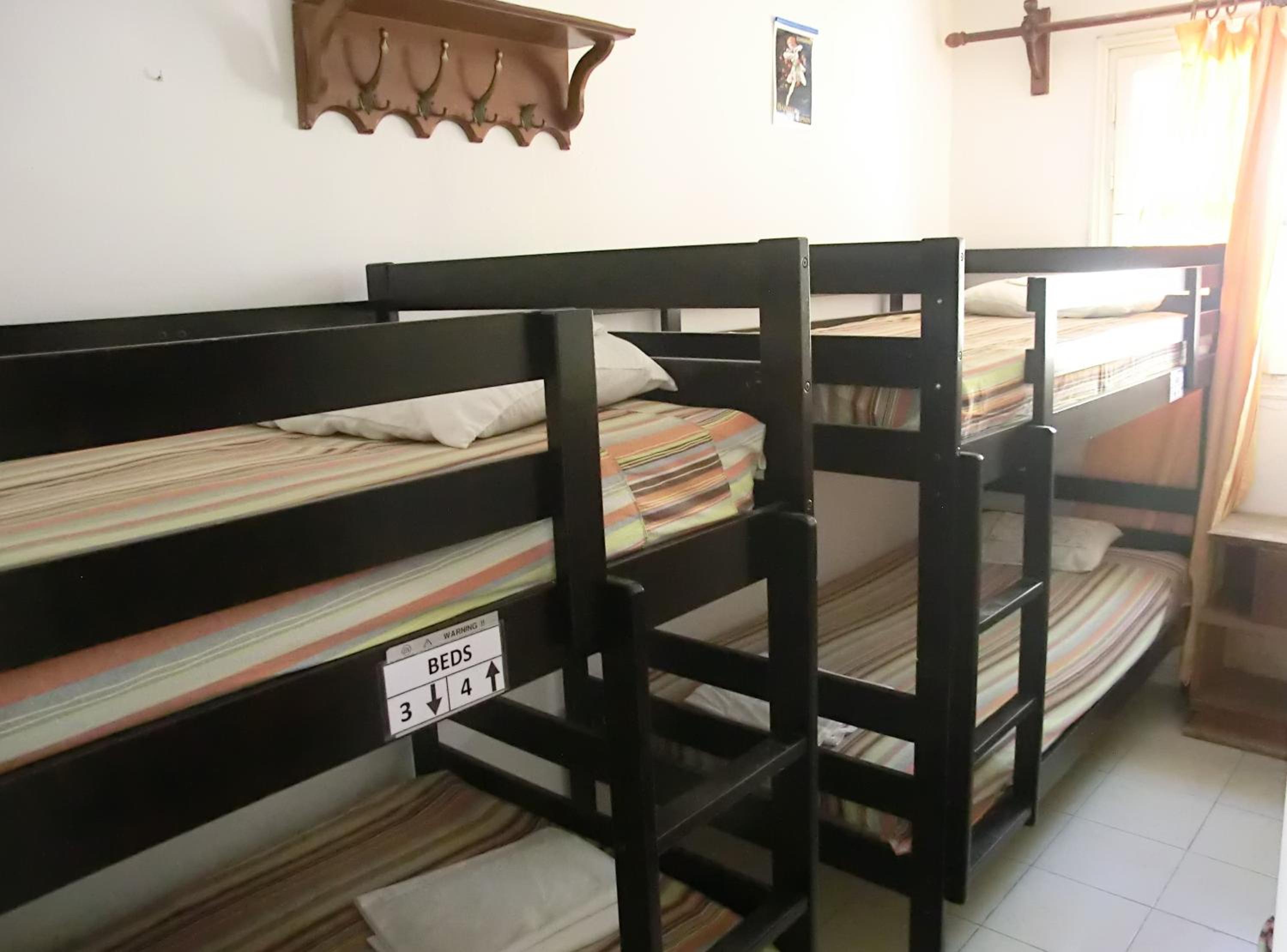 Santorini Camping & Hostel