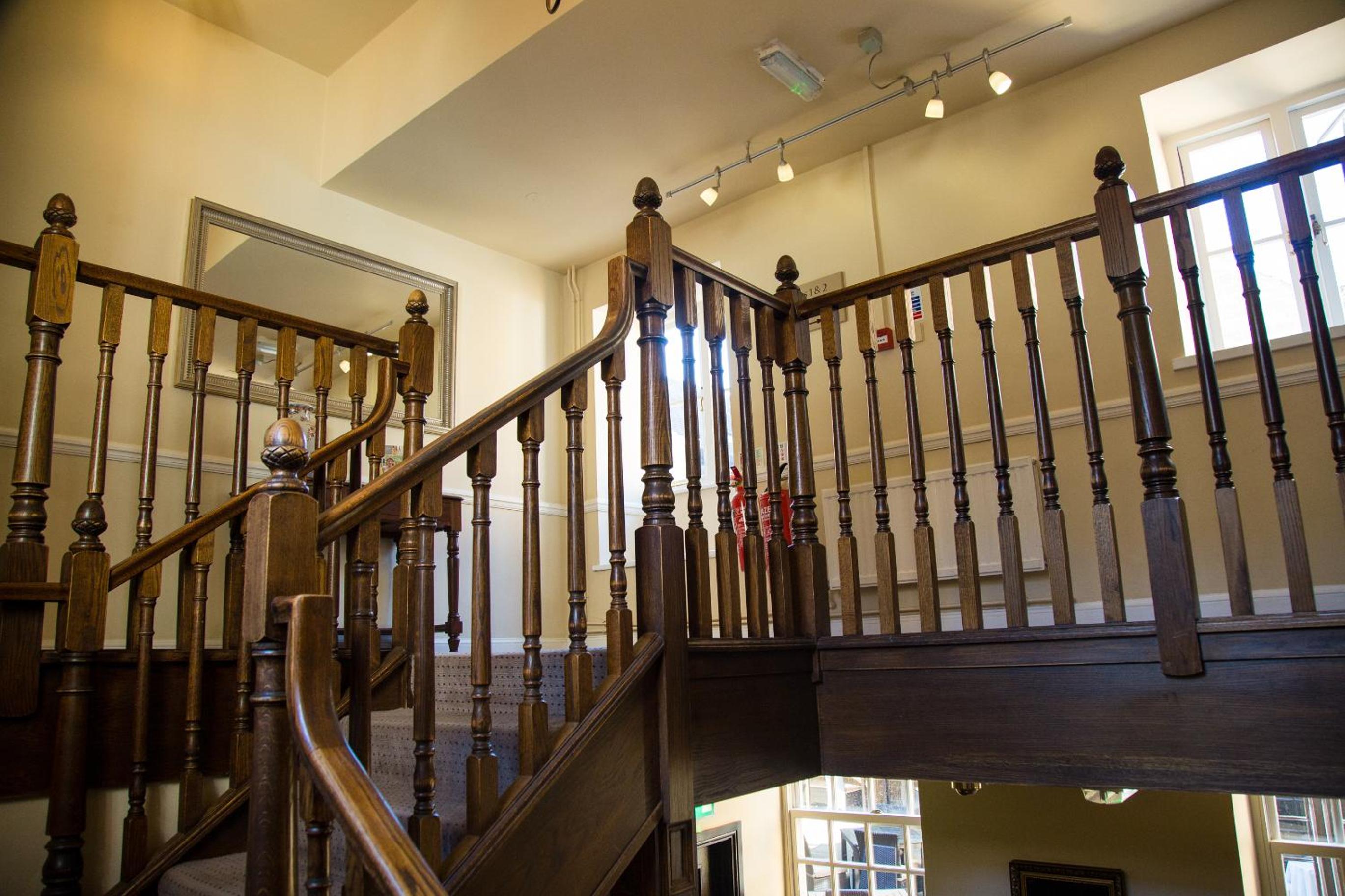 Saracens Head Hotel by Greene King Inns