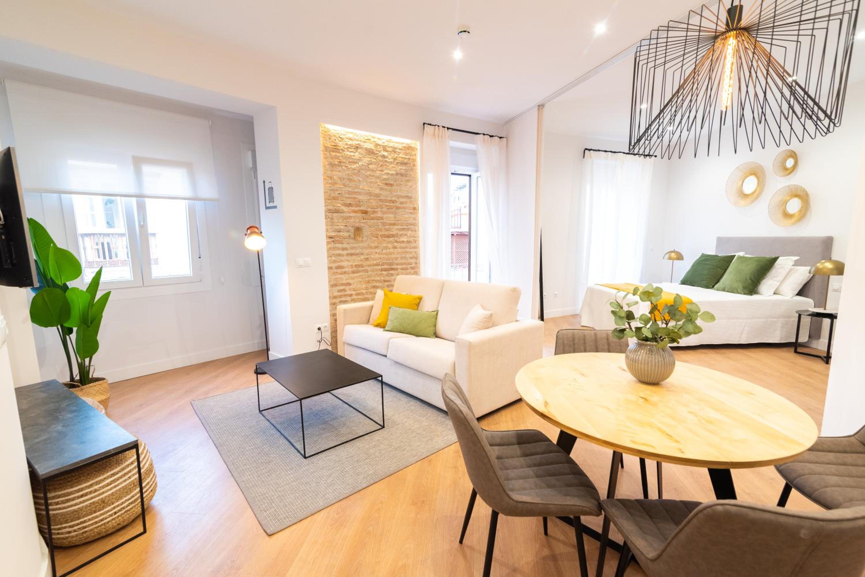 Chinitas Santos Apartments