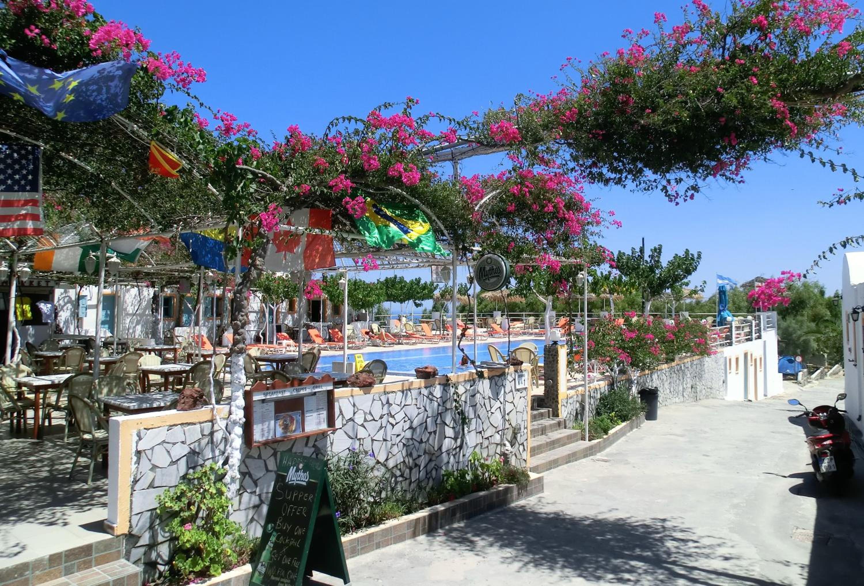 Santorini Camping & Hostel