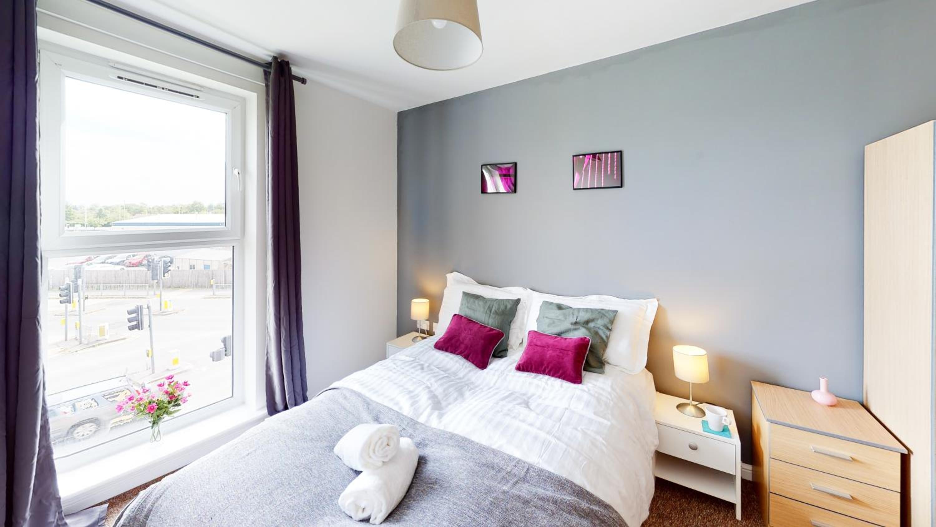 Two Bedrooms Apartment By Vesta Serviced Accommodation & Short Lets Hatfield With Free WiFi view 3