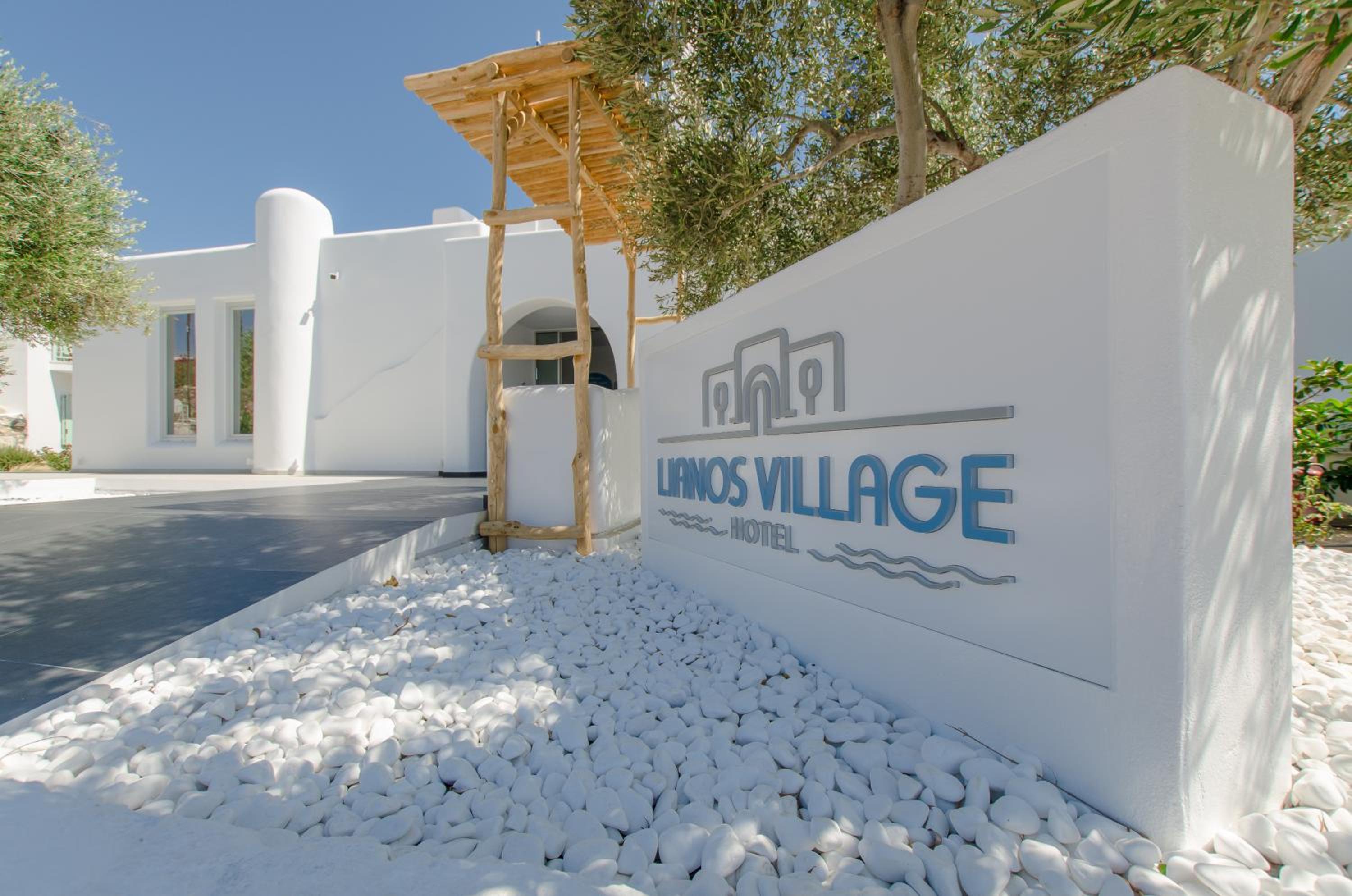 Hotel Lianos Village - Image 1