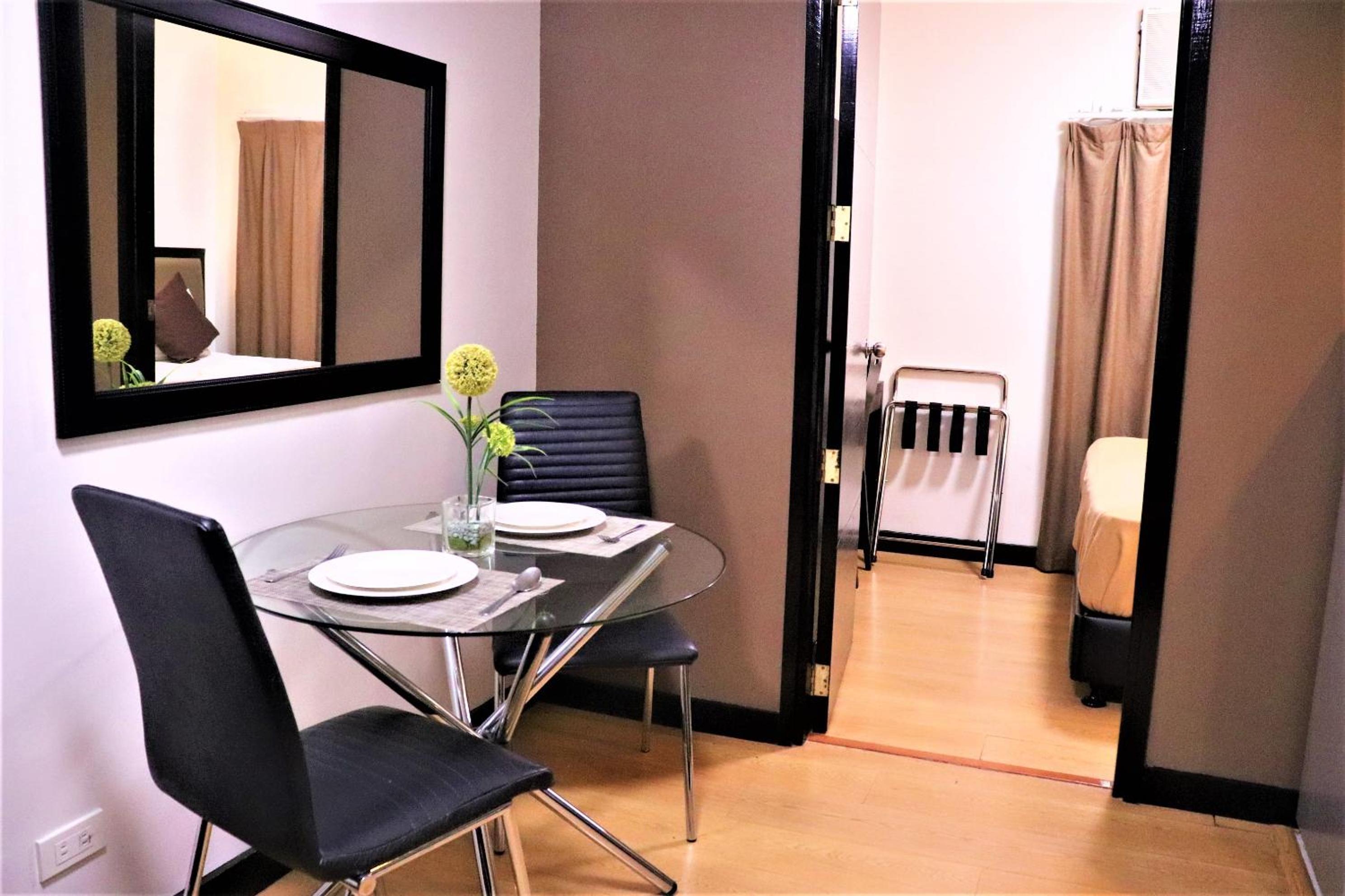 The Studio 18 Residences