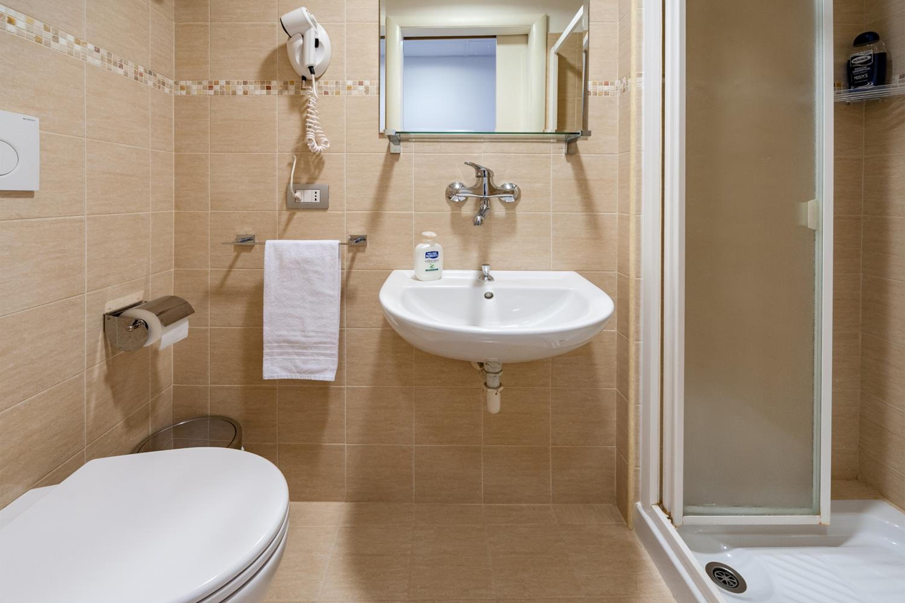 Monticello apartment via Cavour