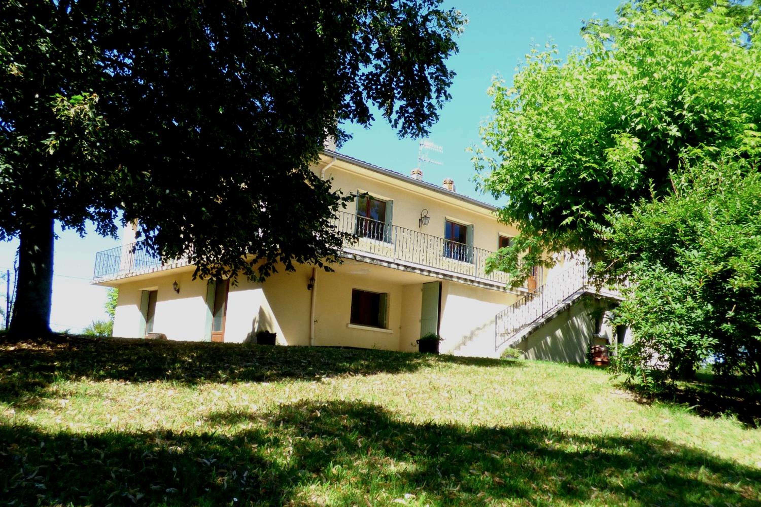 Gites Bel Air de Rosette view 5