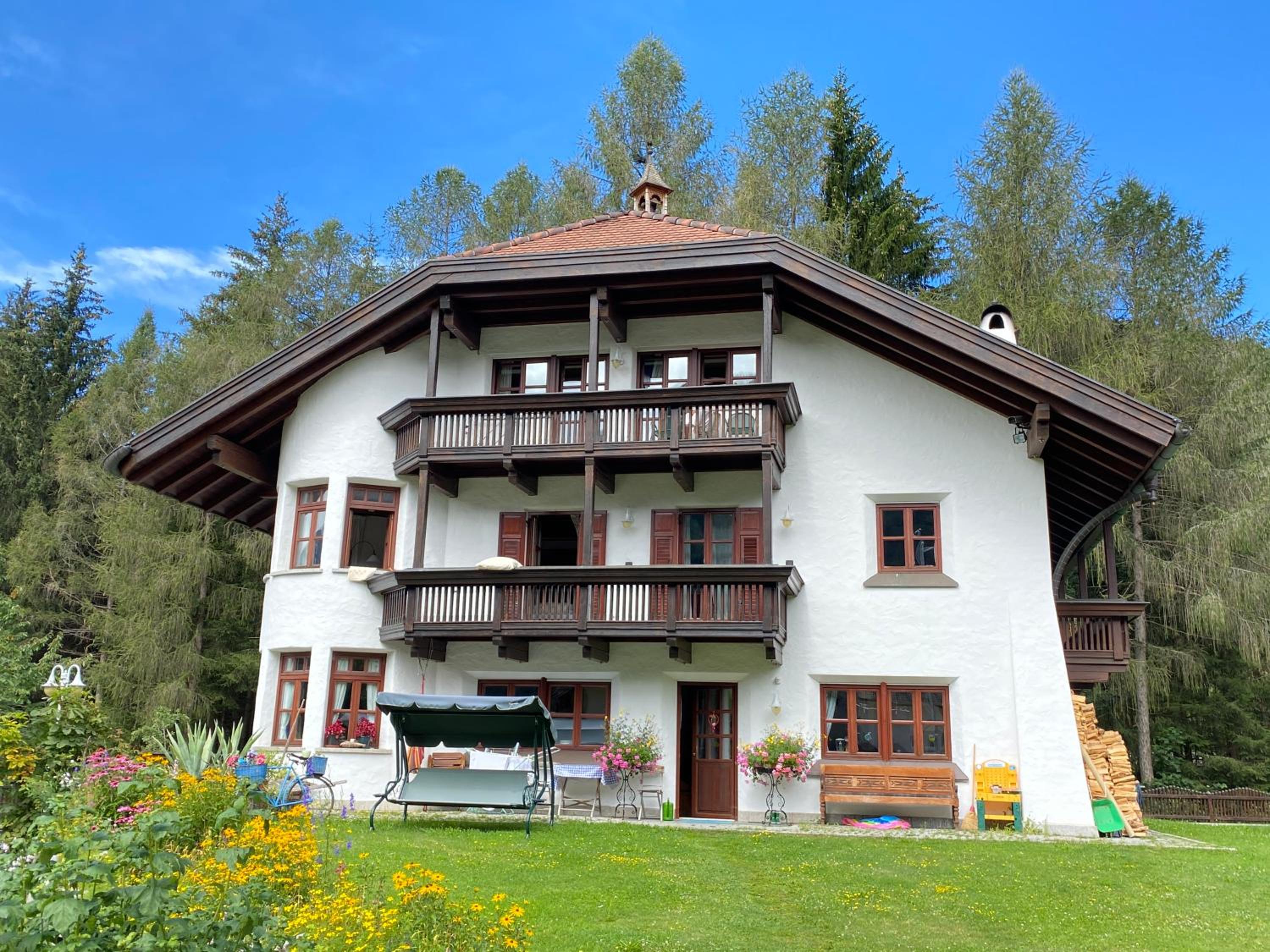 Im weißen Schlössl Friedemann view 3