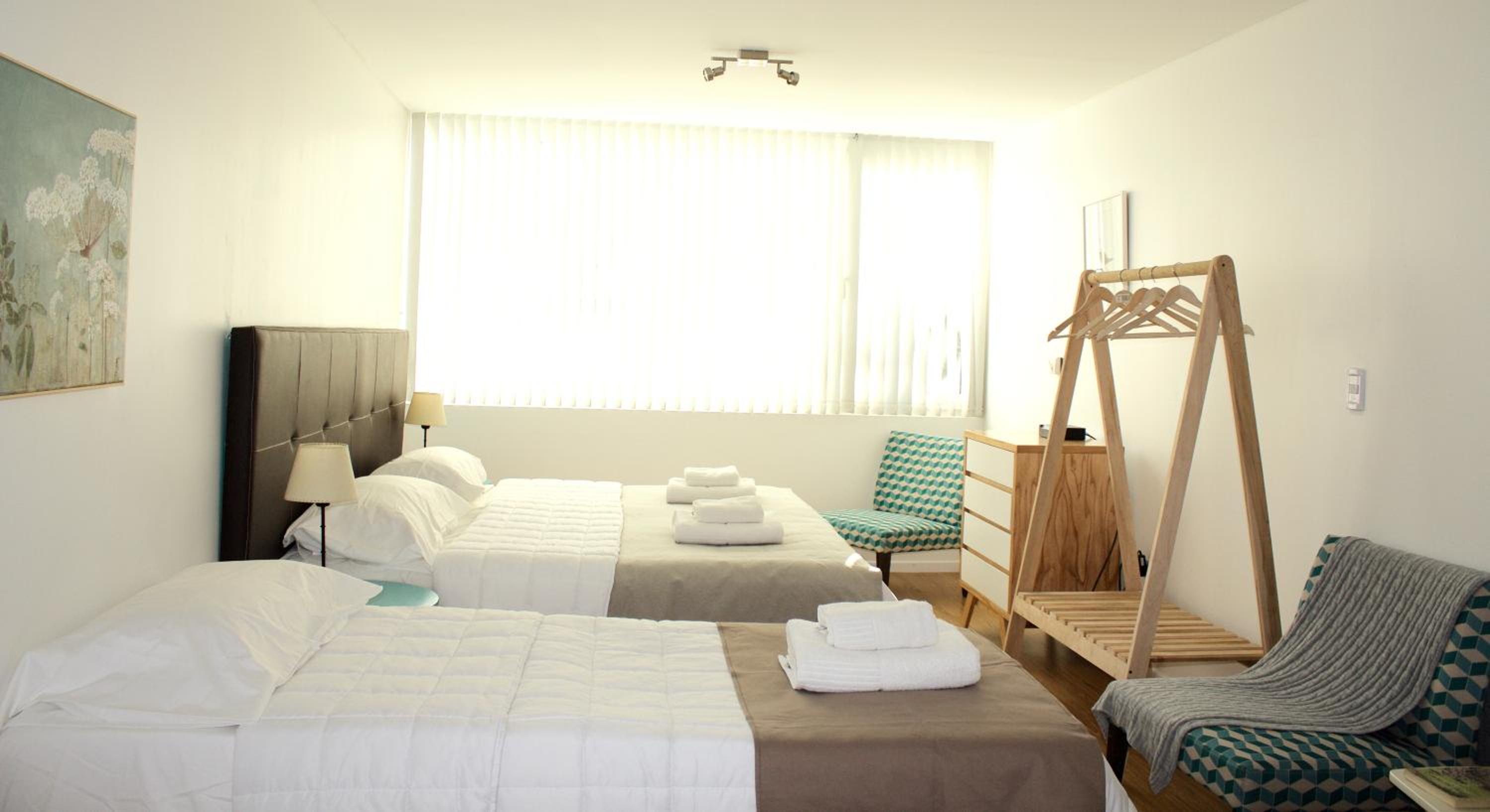 Ona Shelter