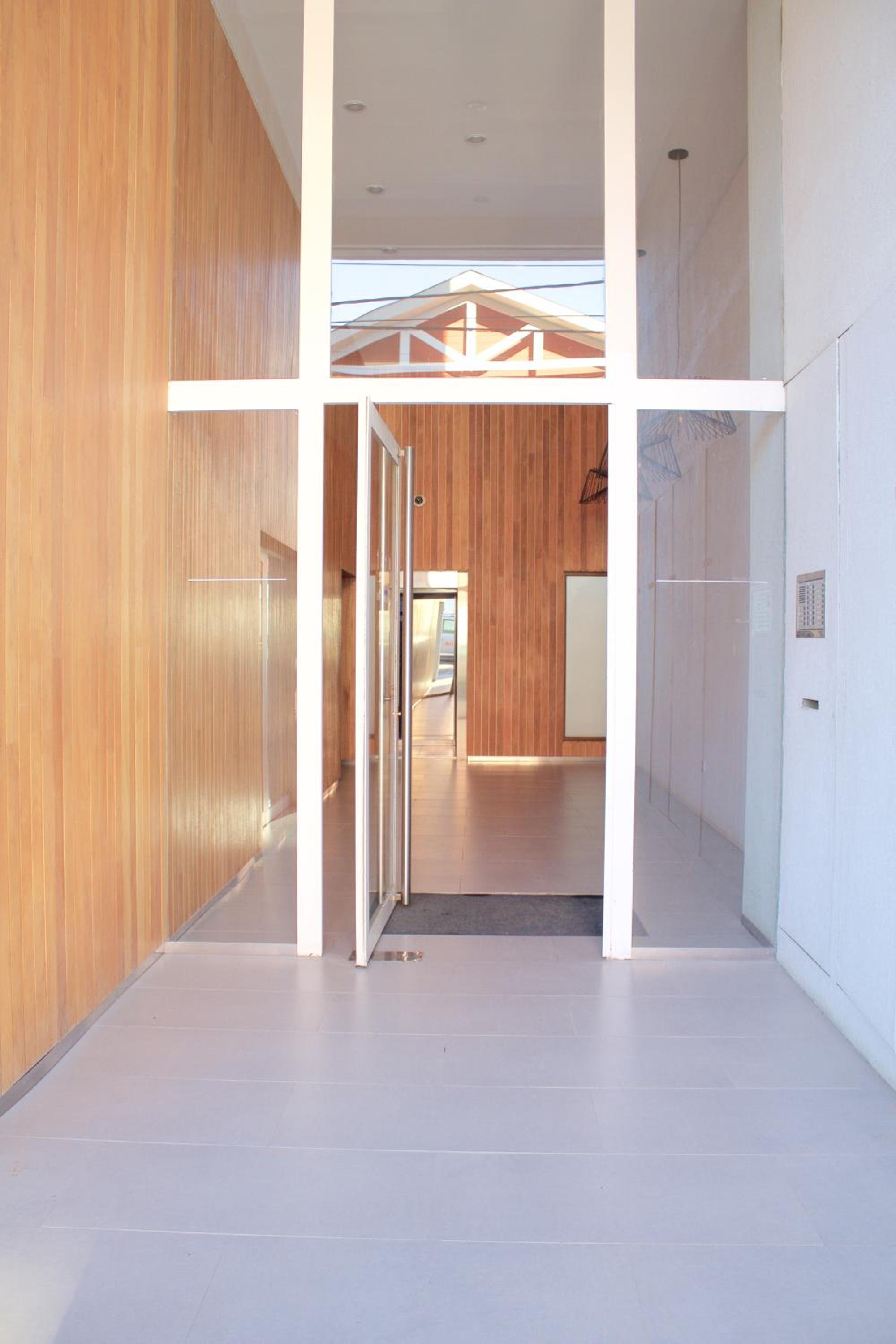 Ona Shelter