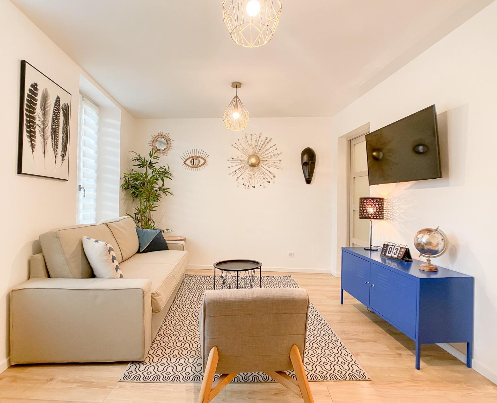 The downtown cosy apartments view 3