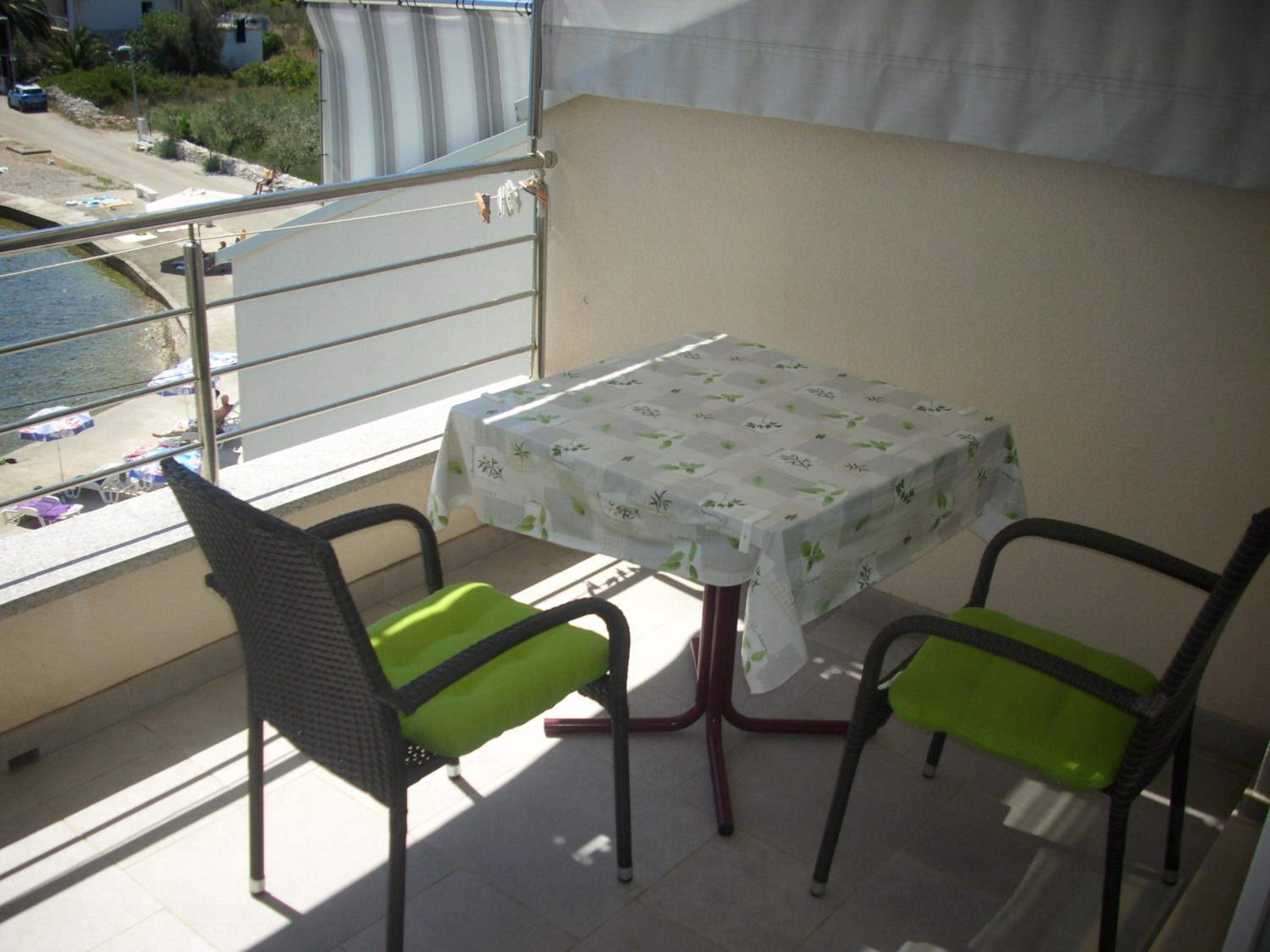 Photo 48