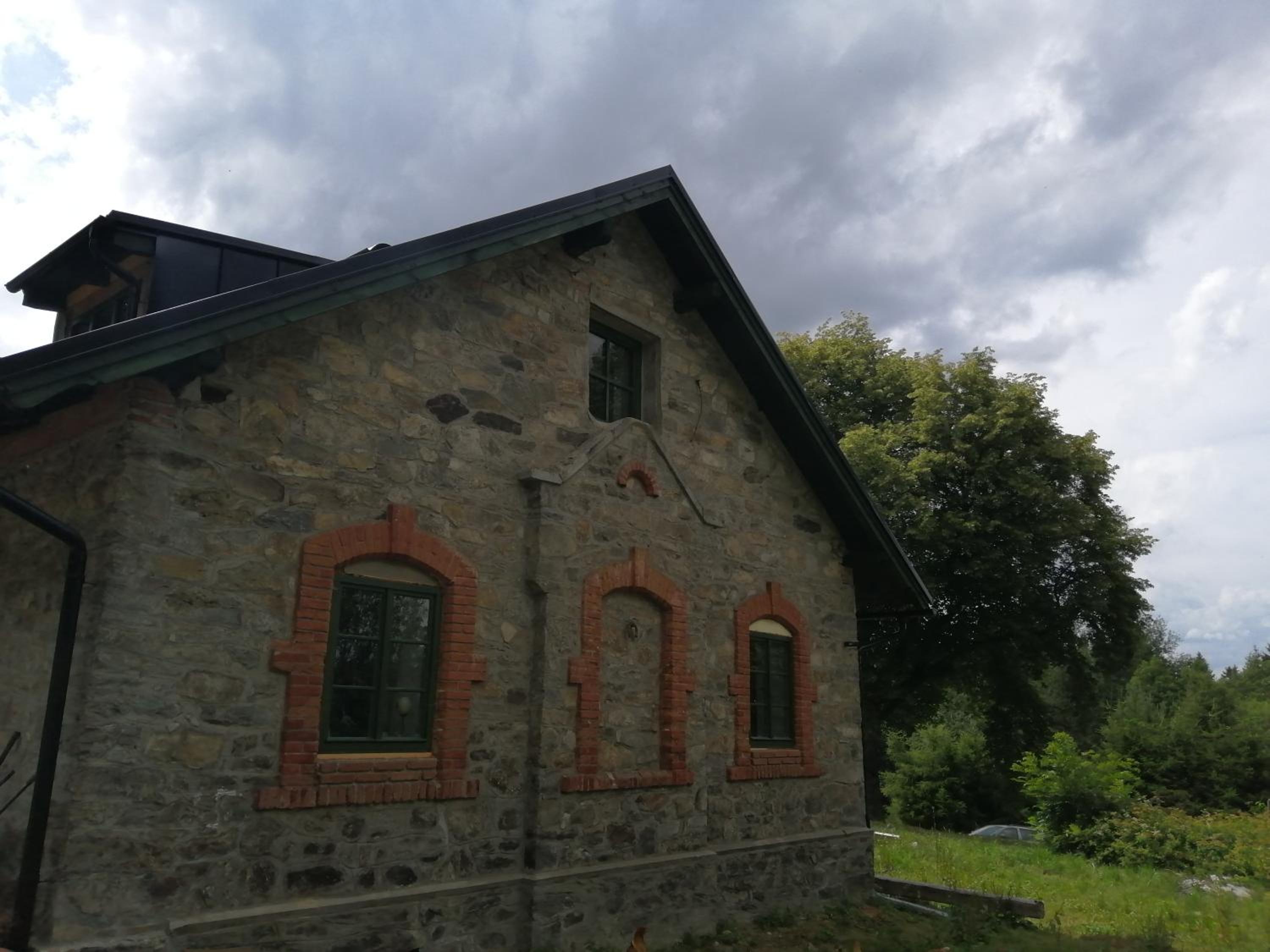 Photo 11