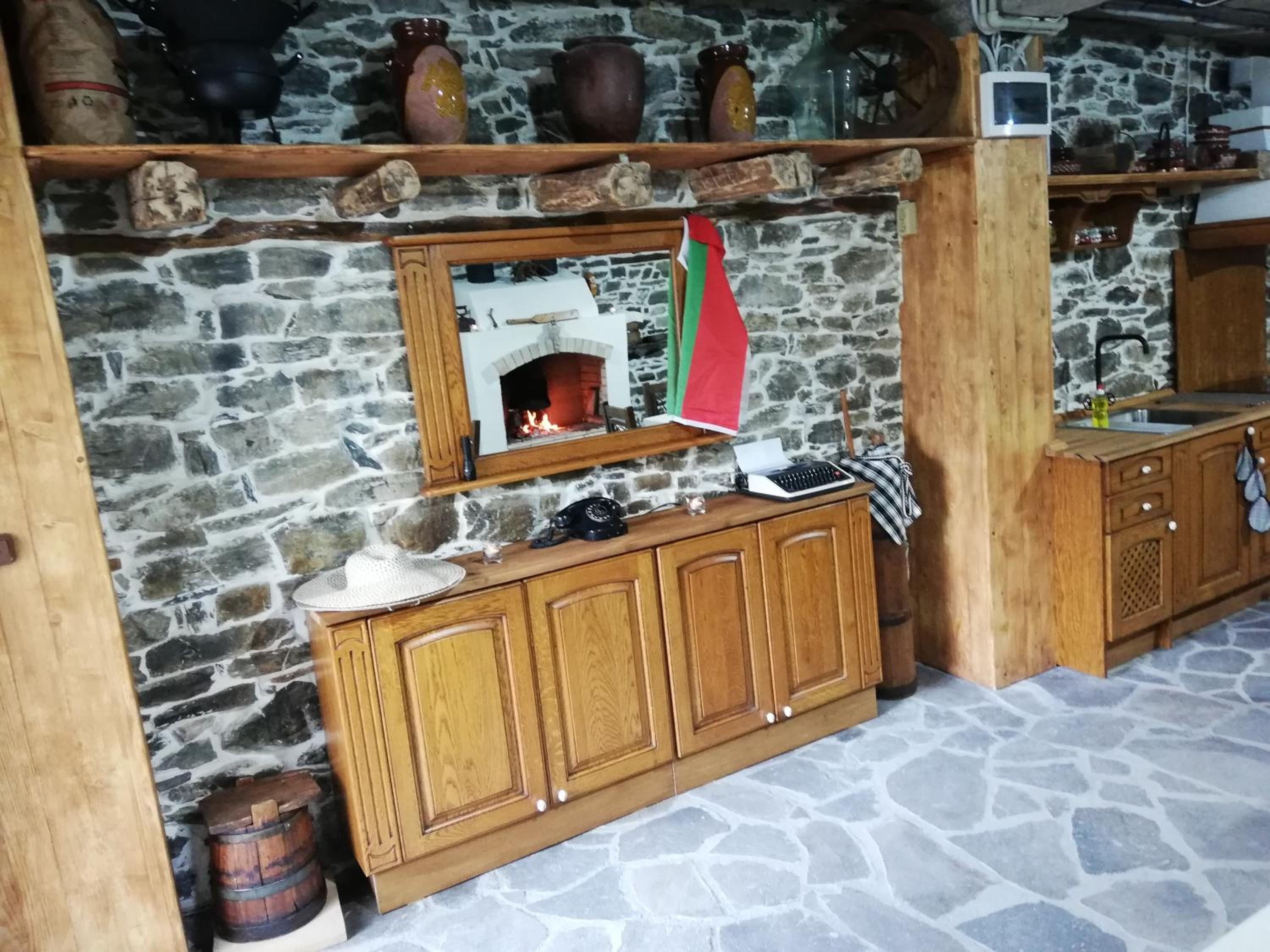 GUEST HOUSE ELENA