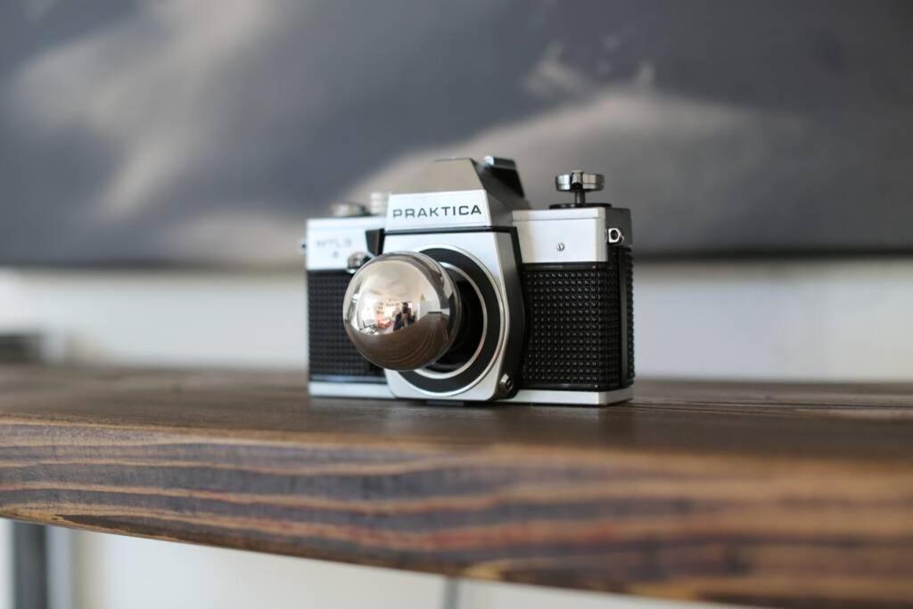 Luftiges Upcycling Studio im EG - Zentral