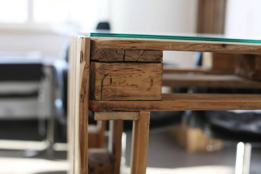 Luftiges Upcycling Studio im EG - Zentral