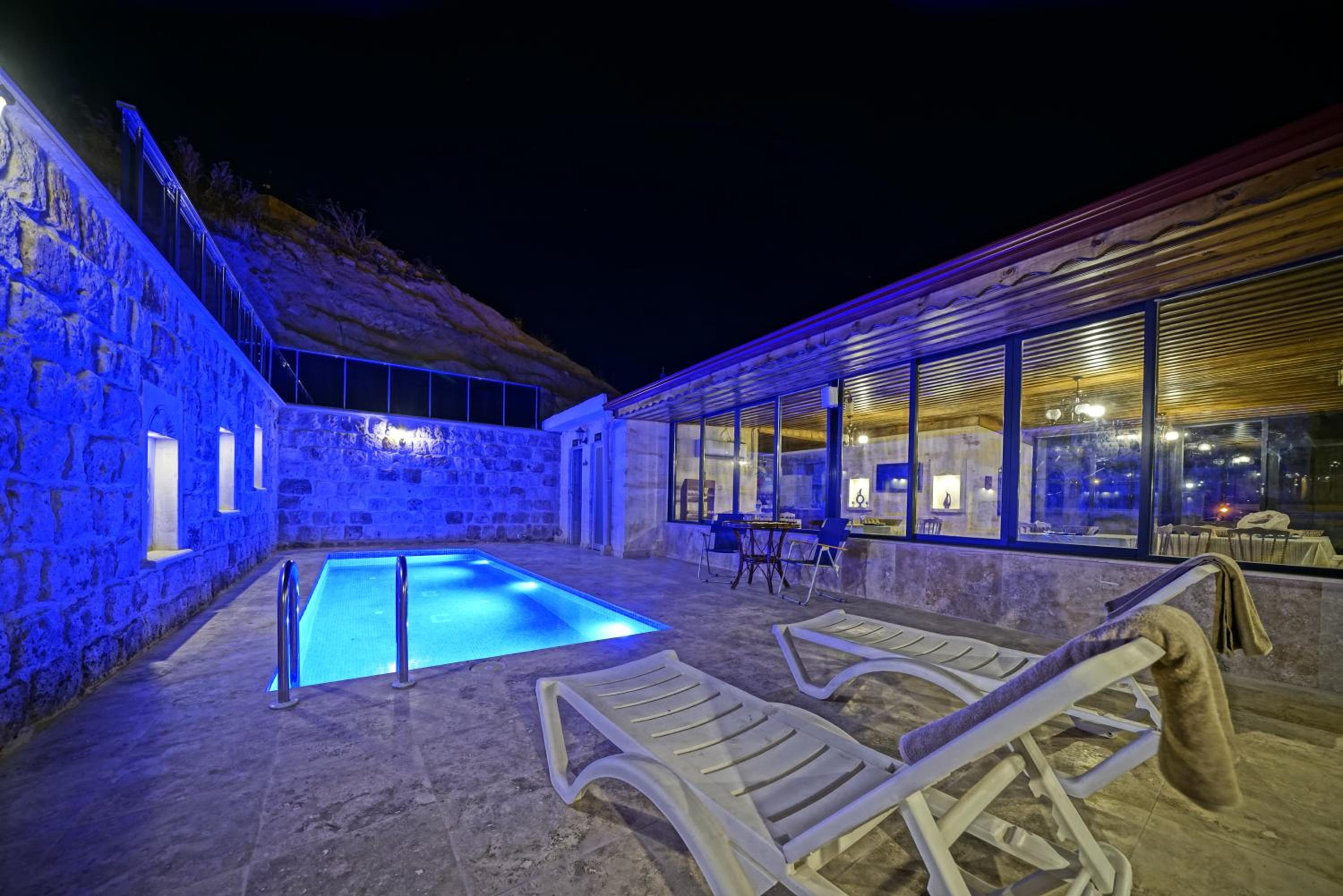Balloon Cave Hotel - Image 100