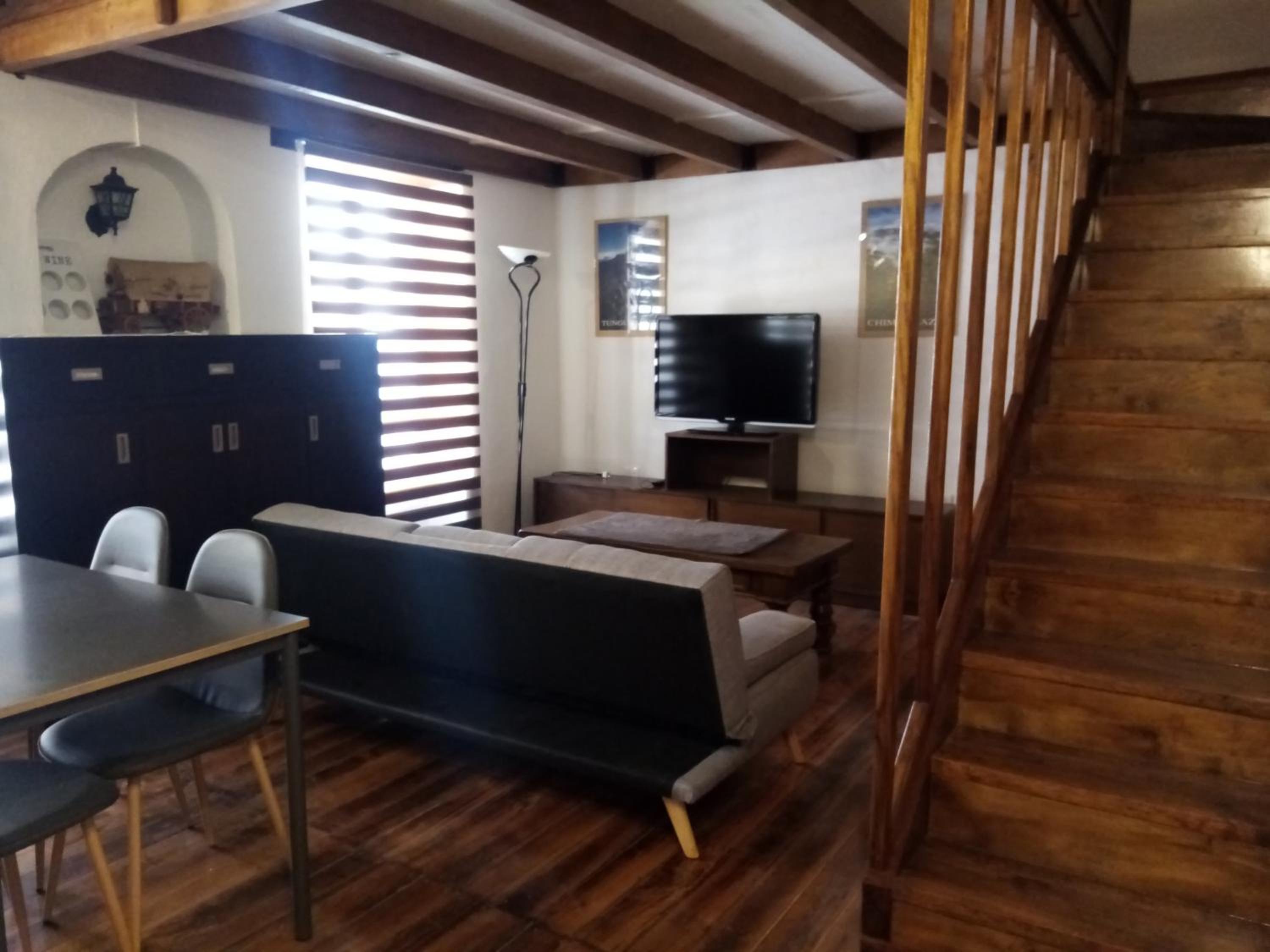 Estudio Ger renewed cozy loft in Old town Quito view 3