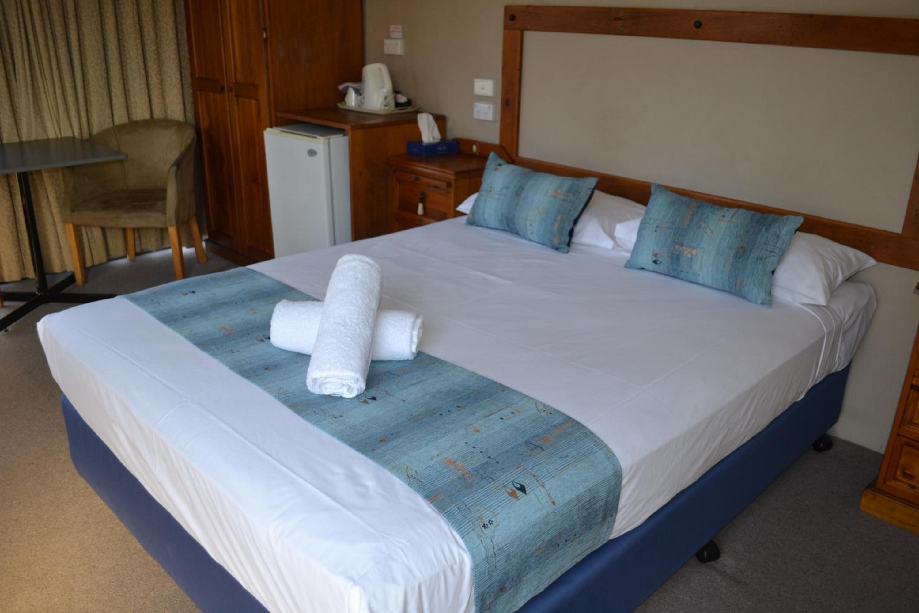Rockhampton Riverside Central Hotel Official