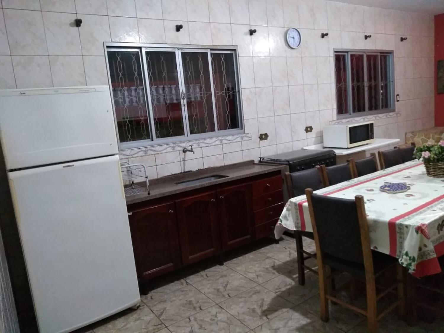Chácara espaçosa com lazer completo em Ibiúna