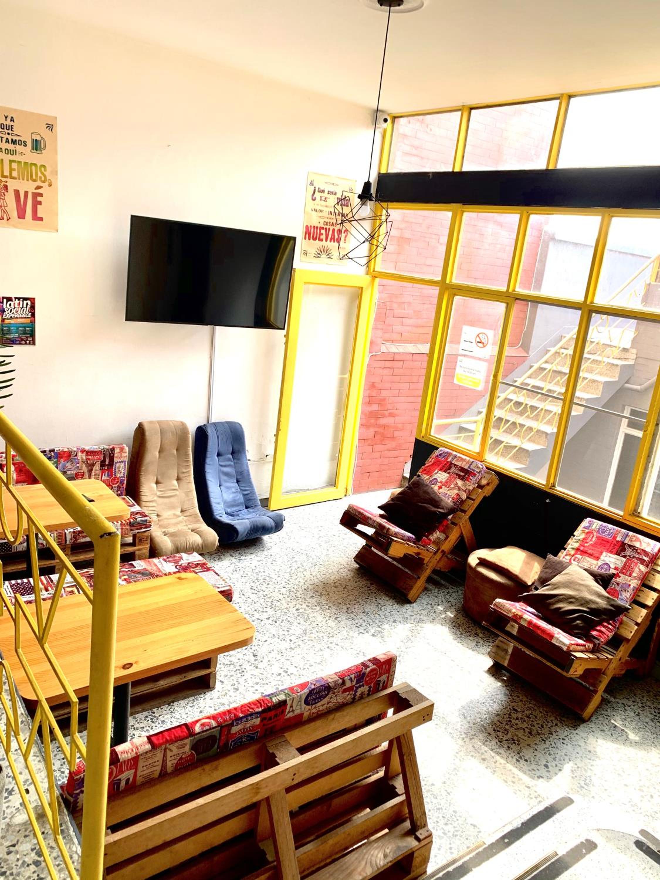 lounge