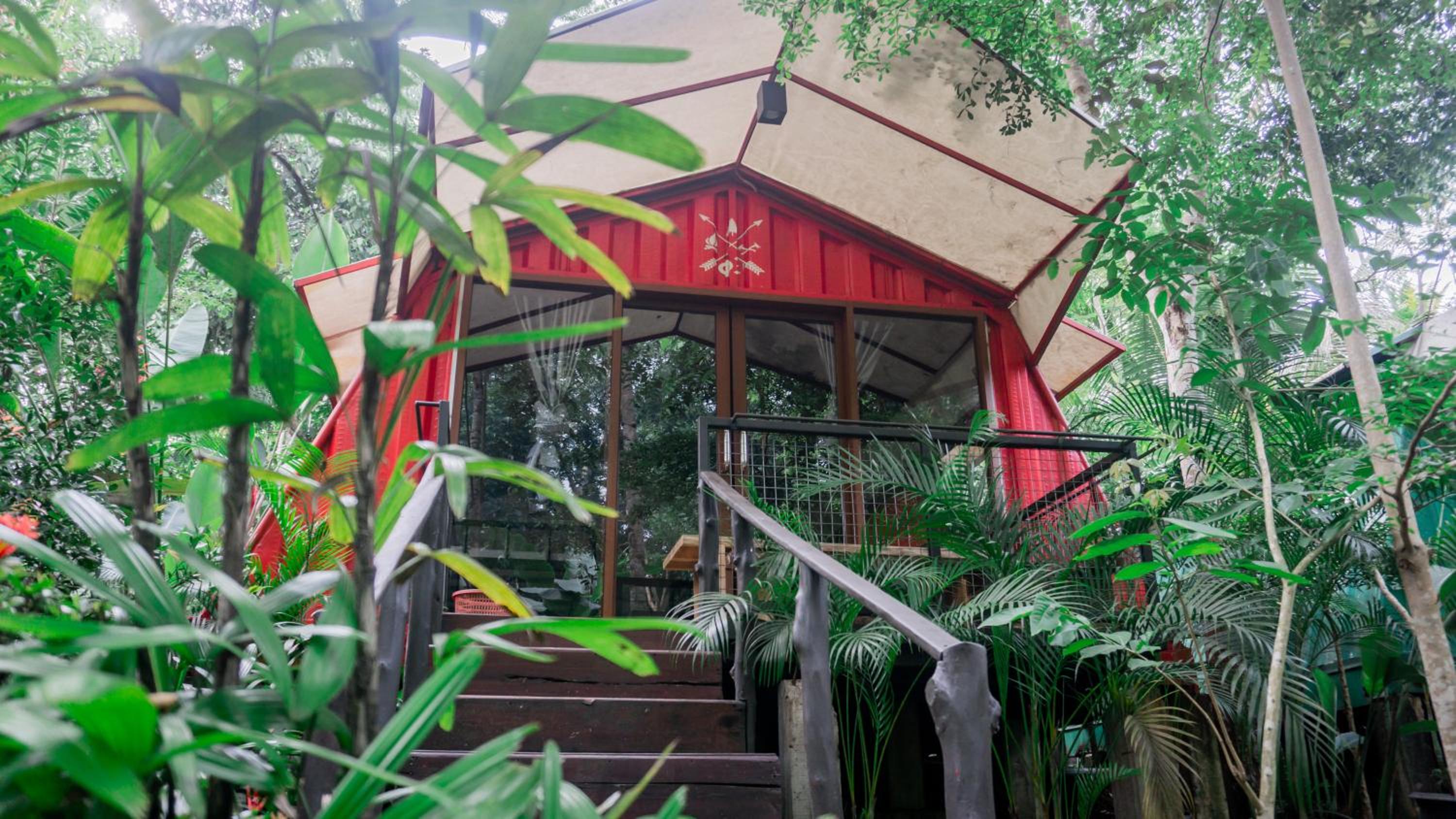 Hau Eco Lodges Citumang Pangandaran
