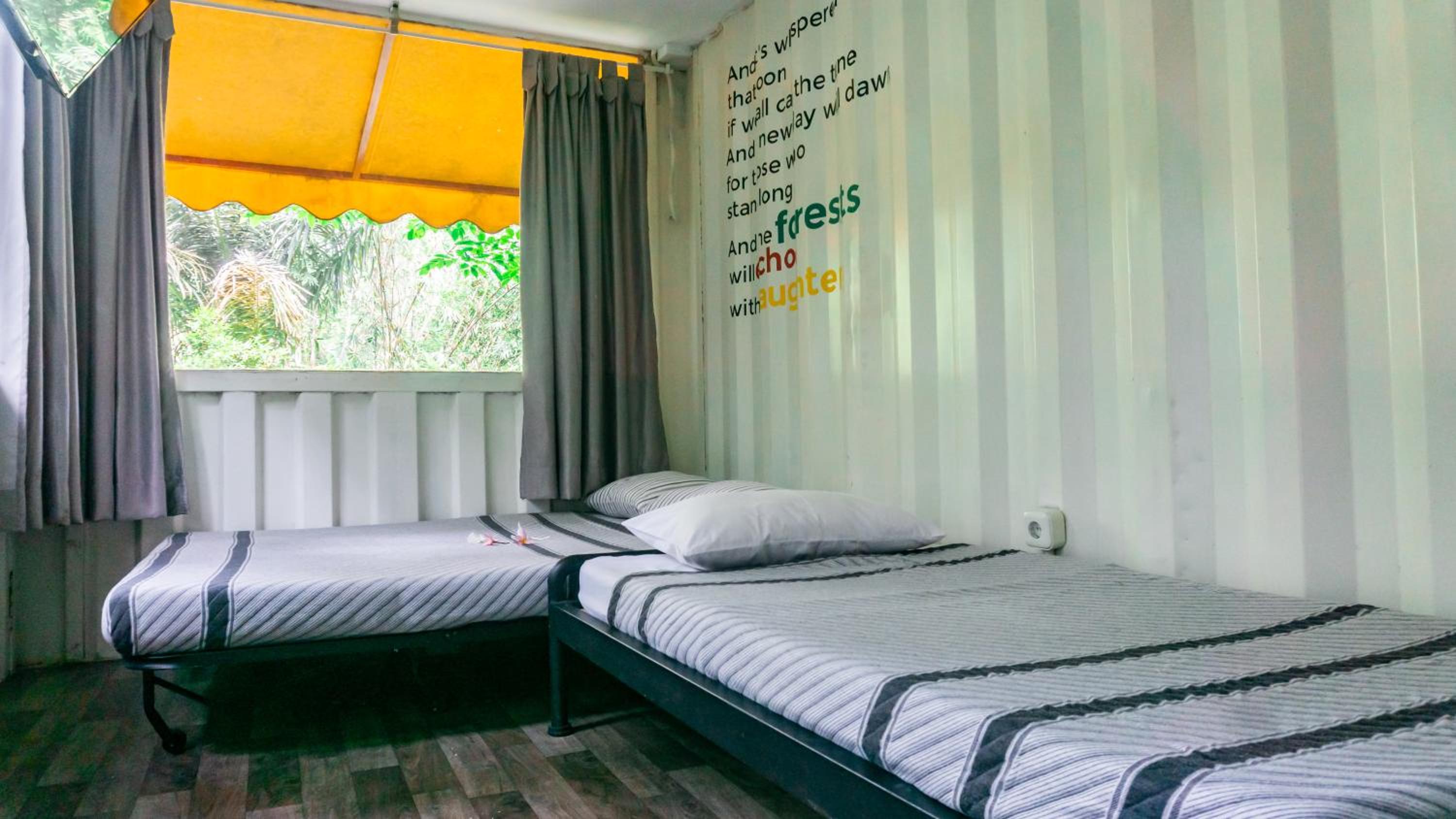Hau Eco Lodges Citumang Pangandaran