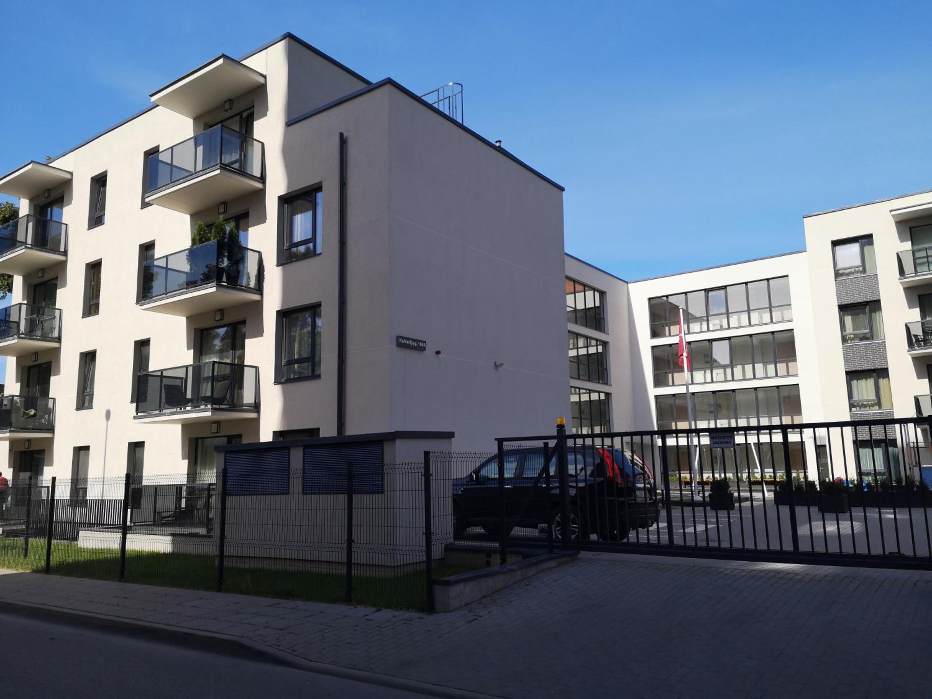 Apartment by the Linden trees view 5