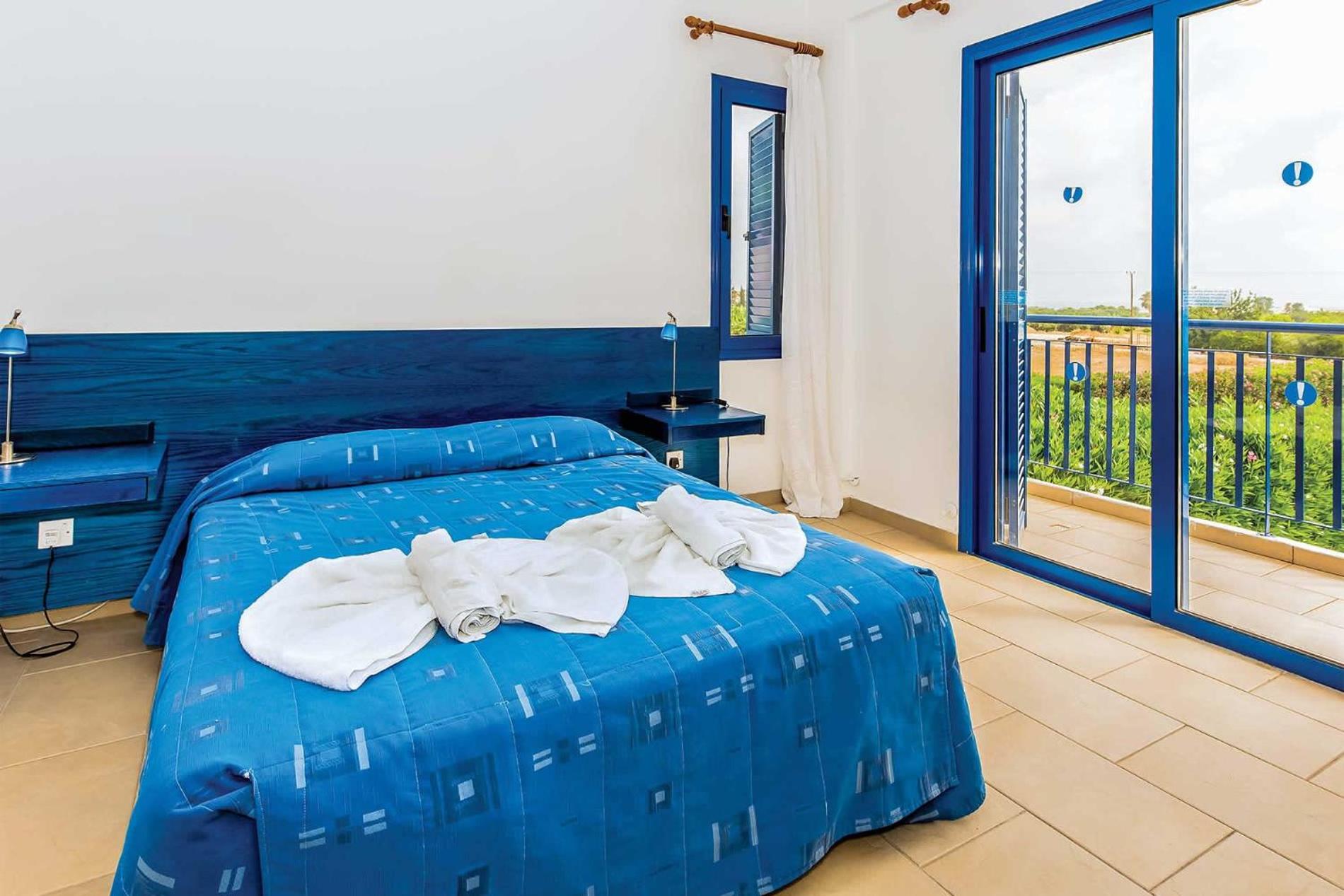Villa Ino with private swimming pool at Coral bay