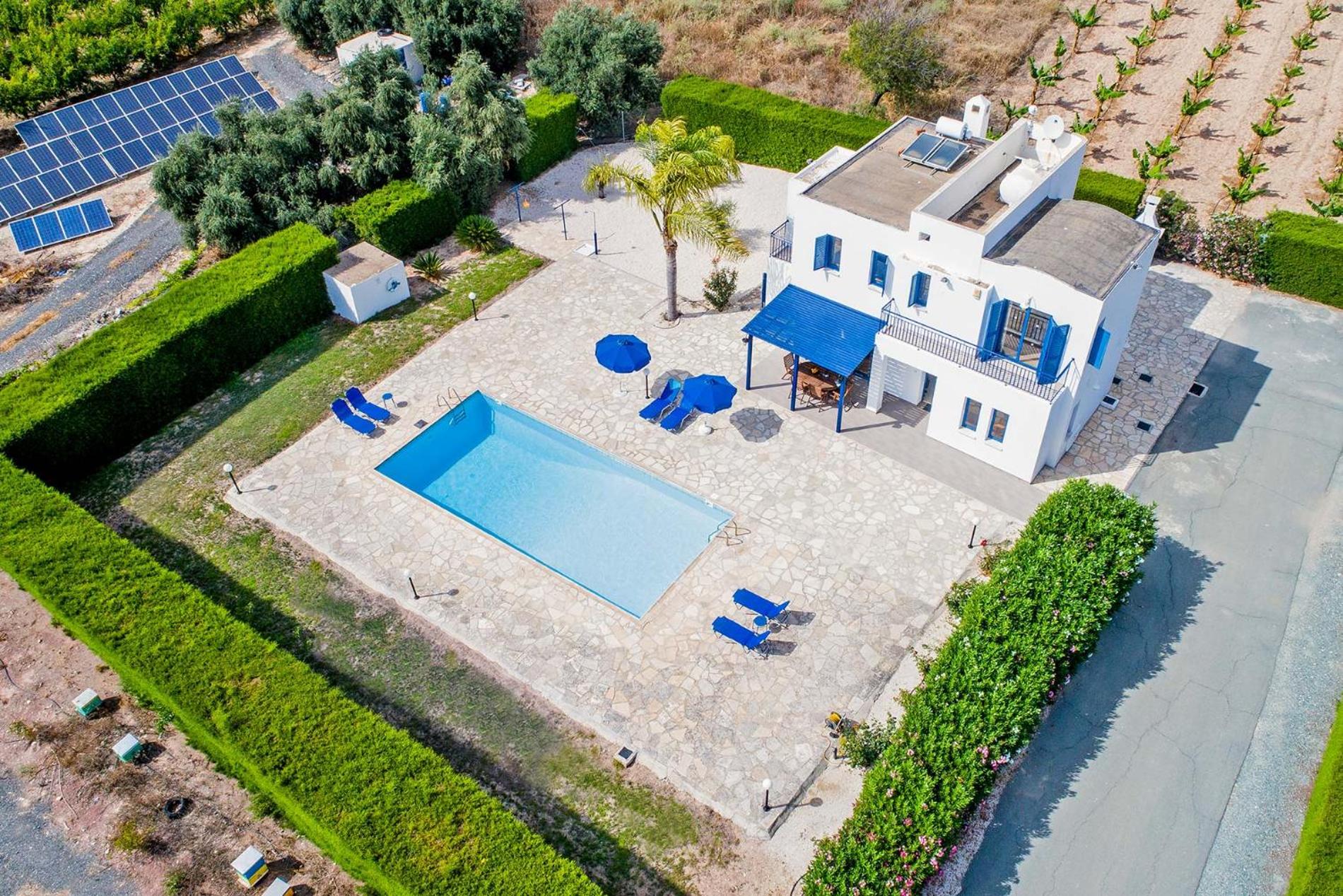 Villa Ino with private swimming pool at Coral bay