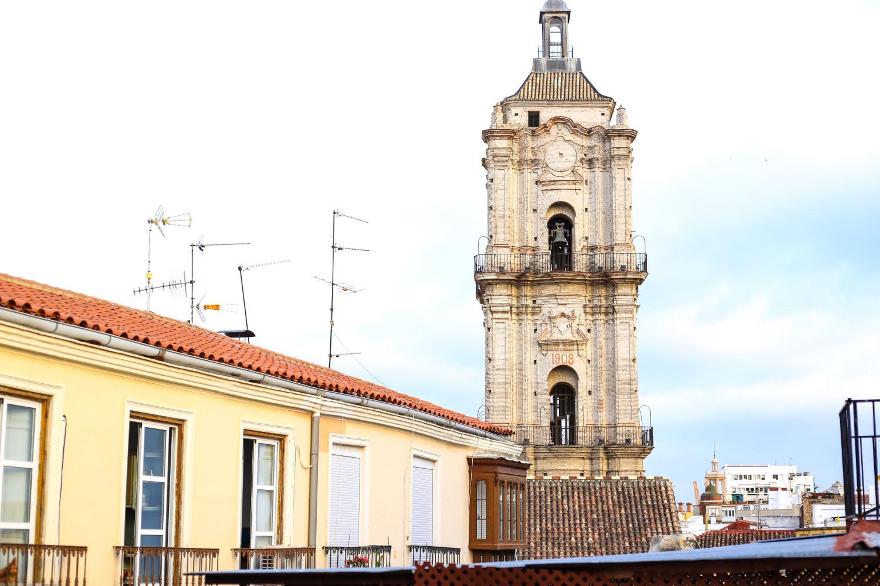 Chinitas Santos Apartments