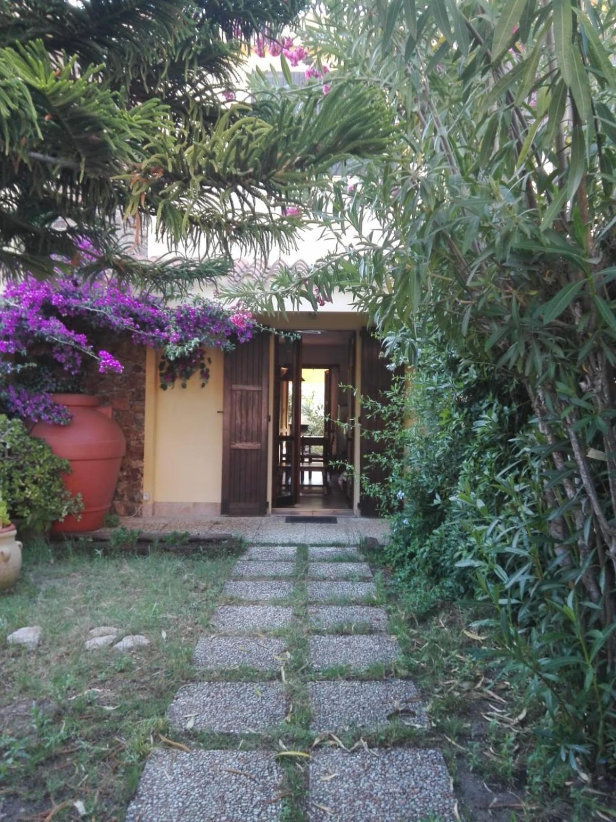 Villetta Sa Speciosa view 2