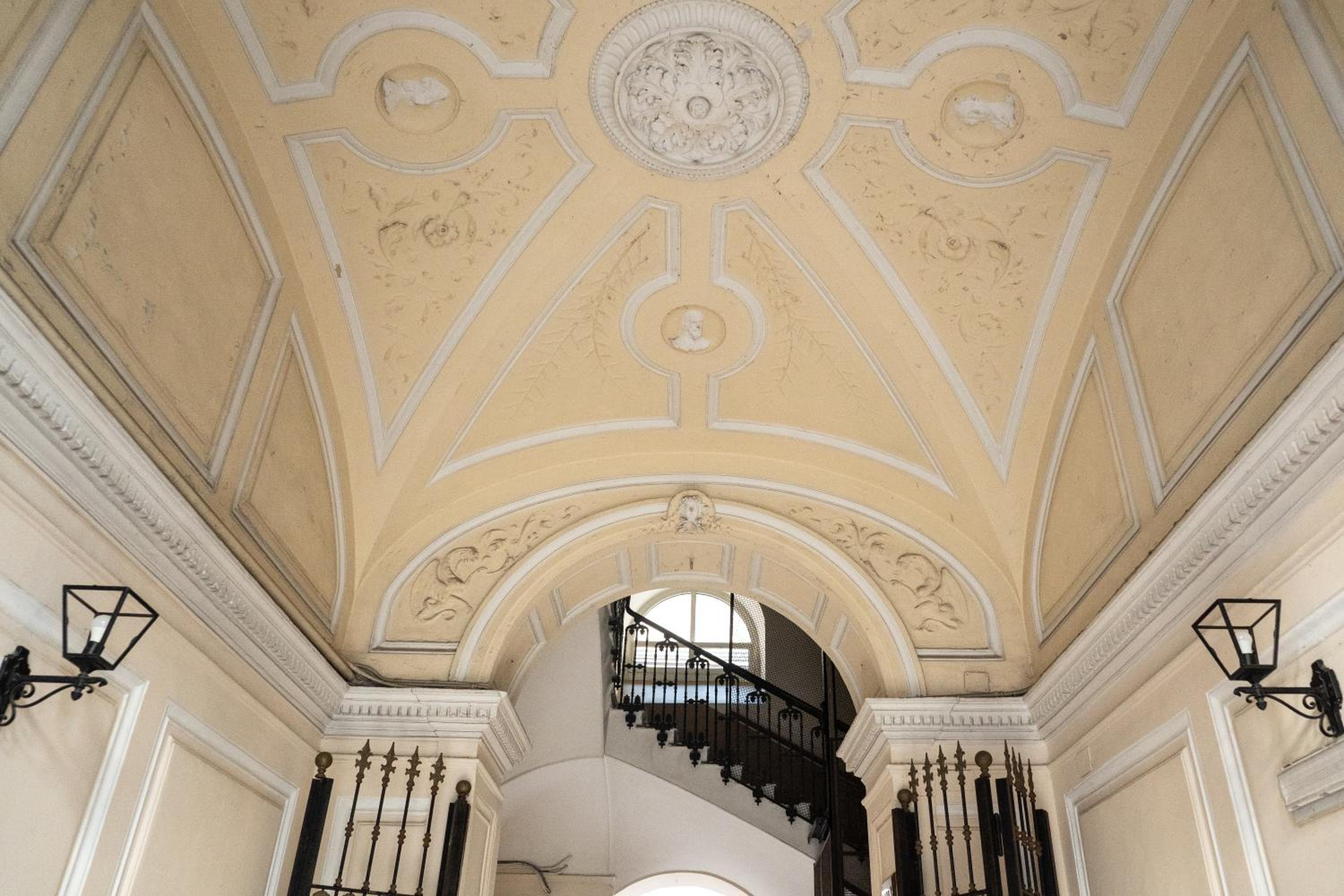 Duomo Platinum Apartments