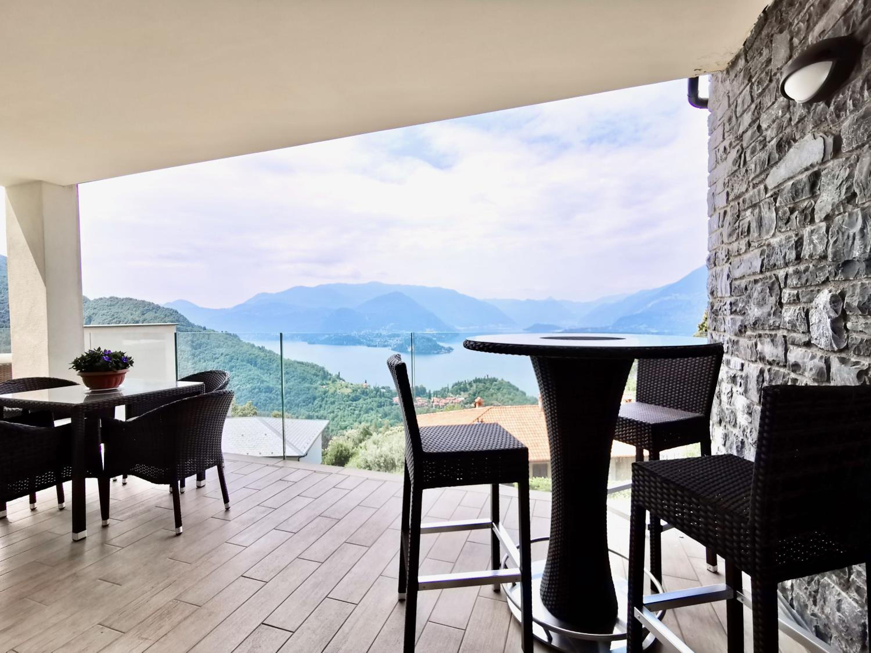 THE VIEW!!! by Design Studio view 4