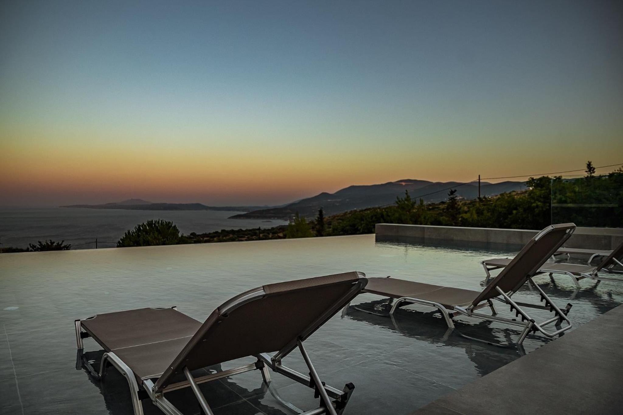 GAGOUINOS COTTAGE view 4