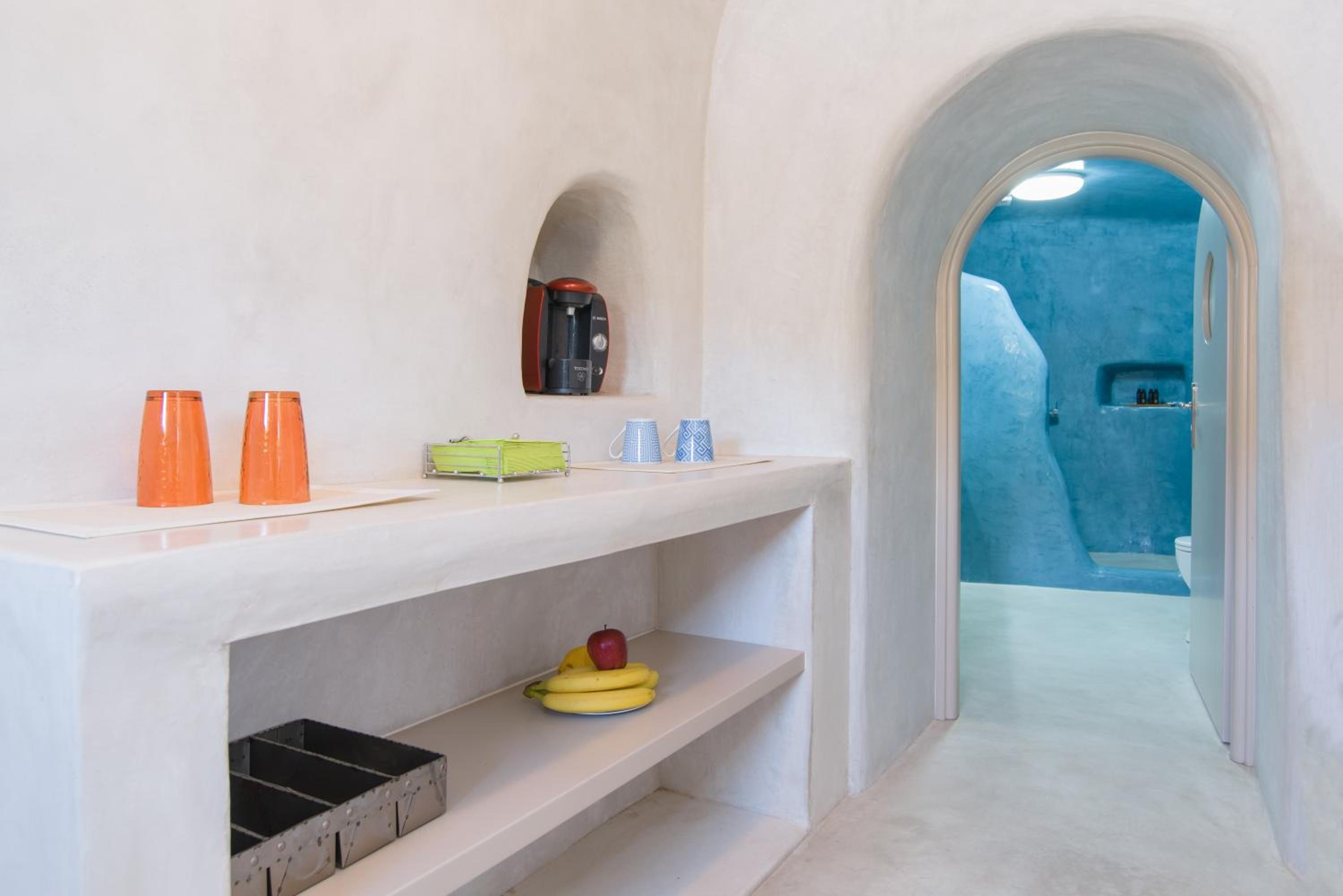 LAGADI SUITES by K&K