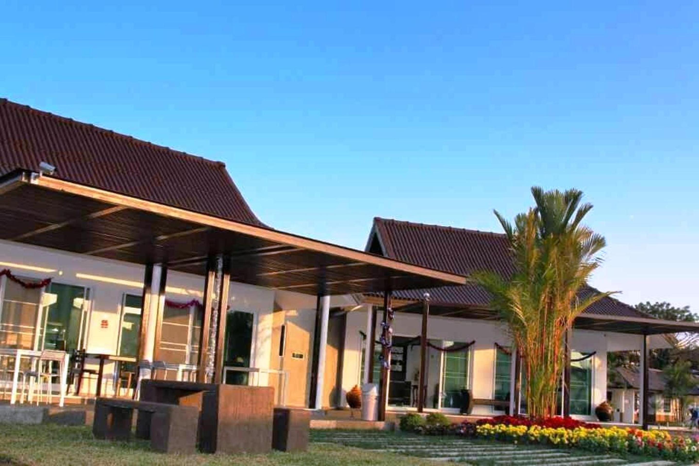 Hotel Chiangrai Green Park Resort - Image 1