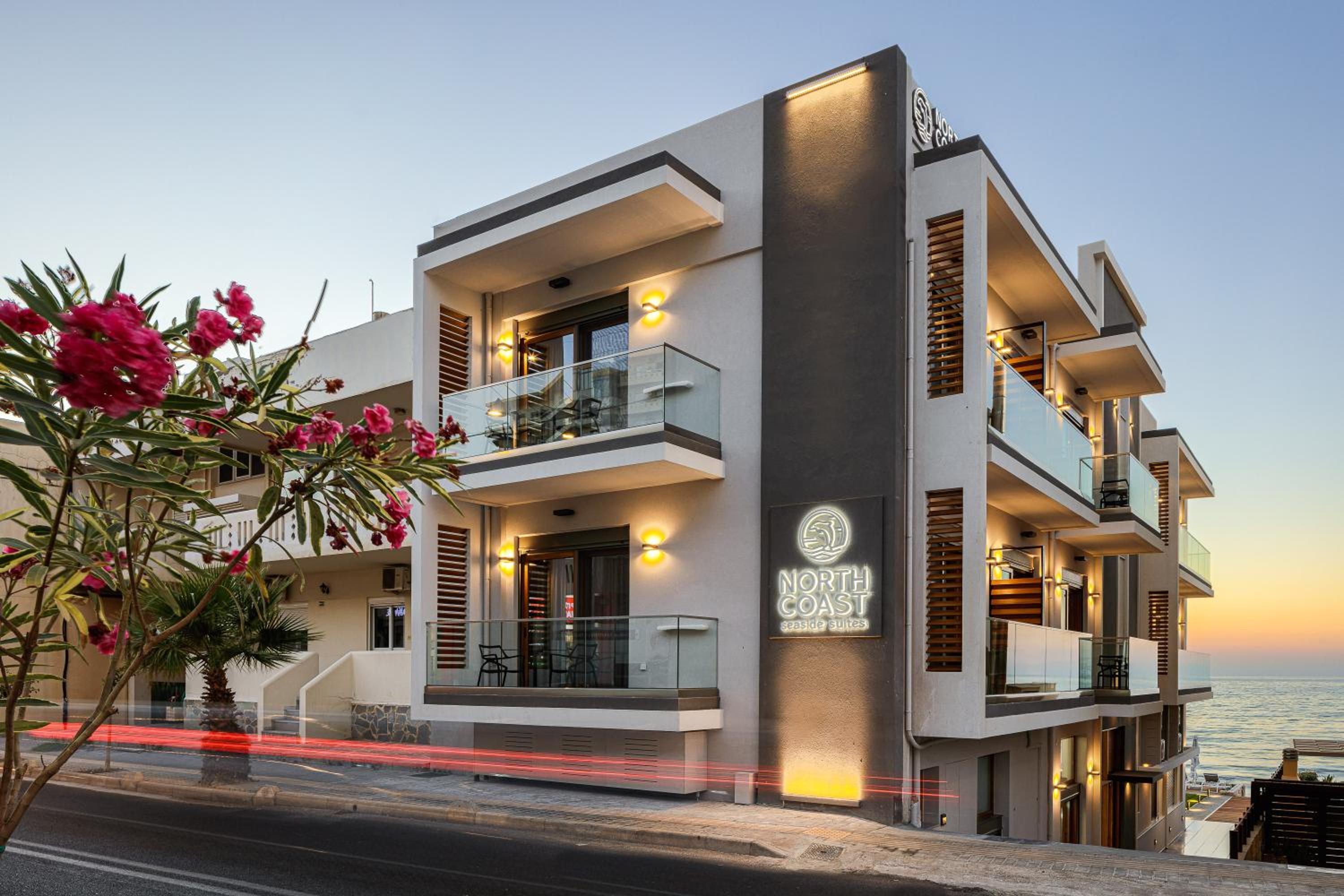 Hotel North Coast Seaside Suites - Image 1