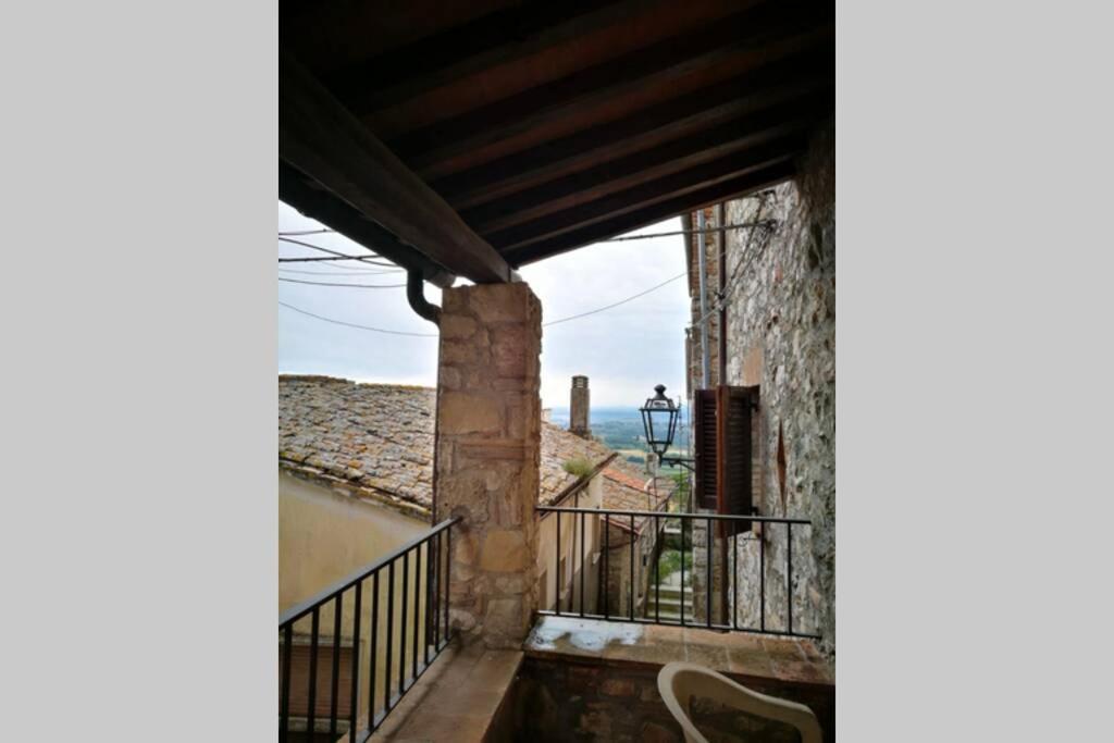 LA PIETRA UMBRA di Benedetta & Bros view 5
