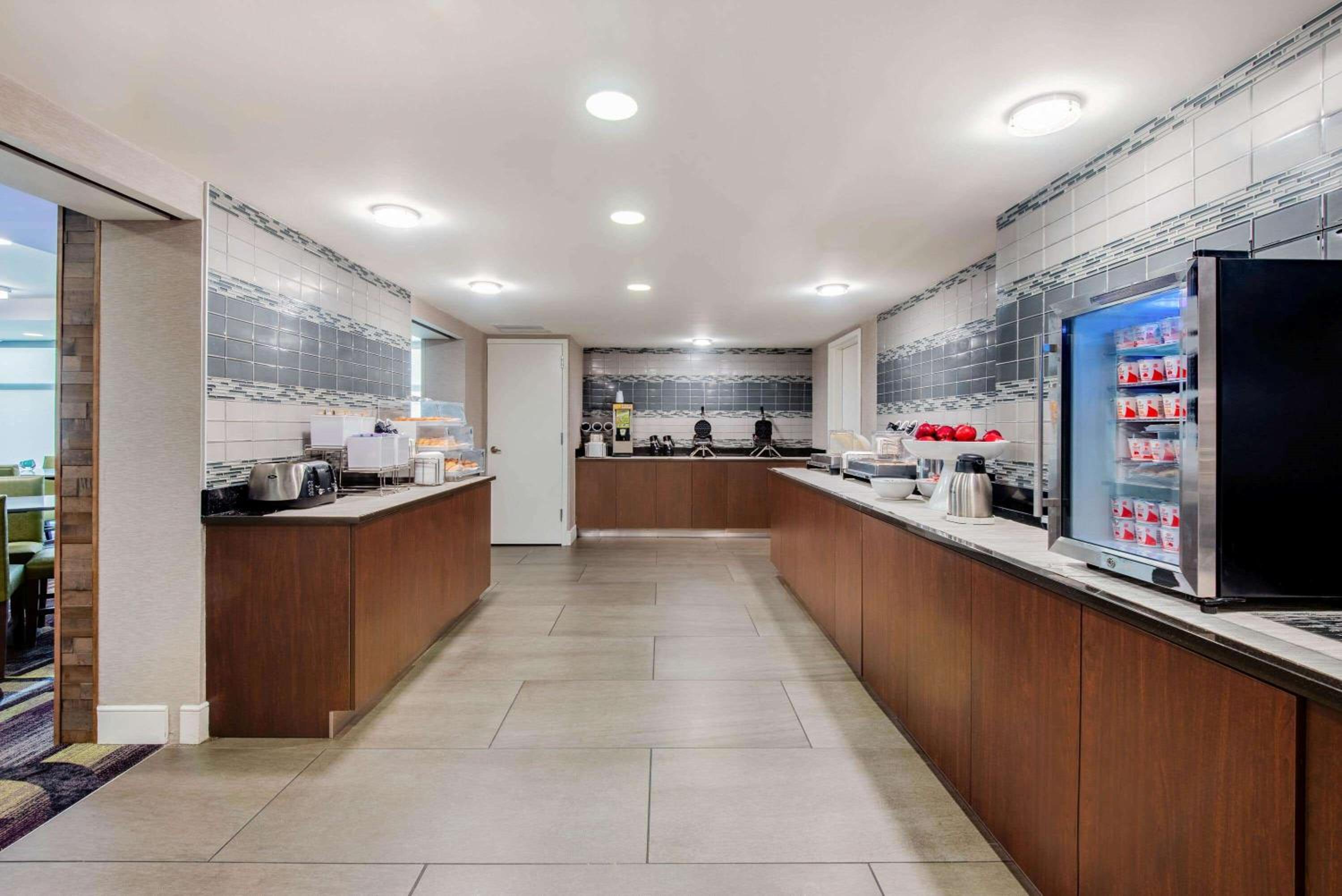 La Quinta by Wyndham Baltimore BWI Airport - Property Image 39