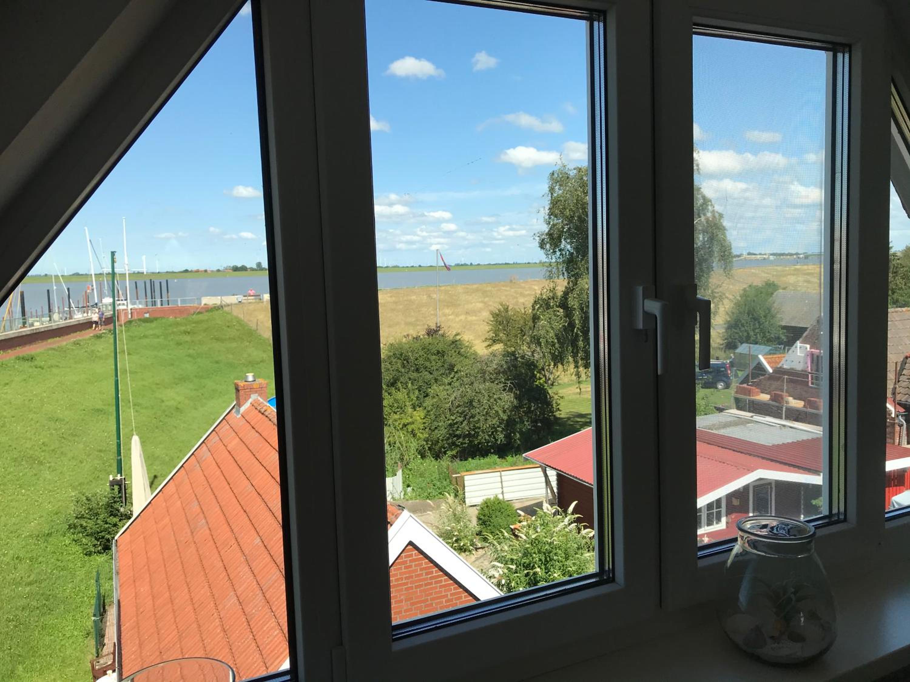 Vier Sterne am Hafen, Ditzum