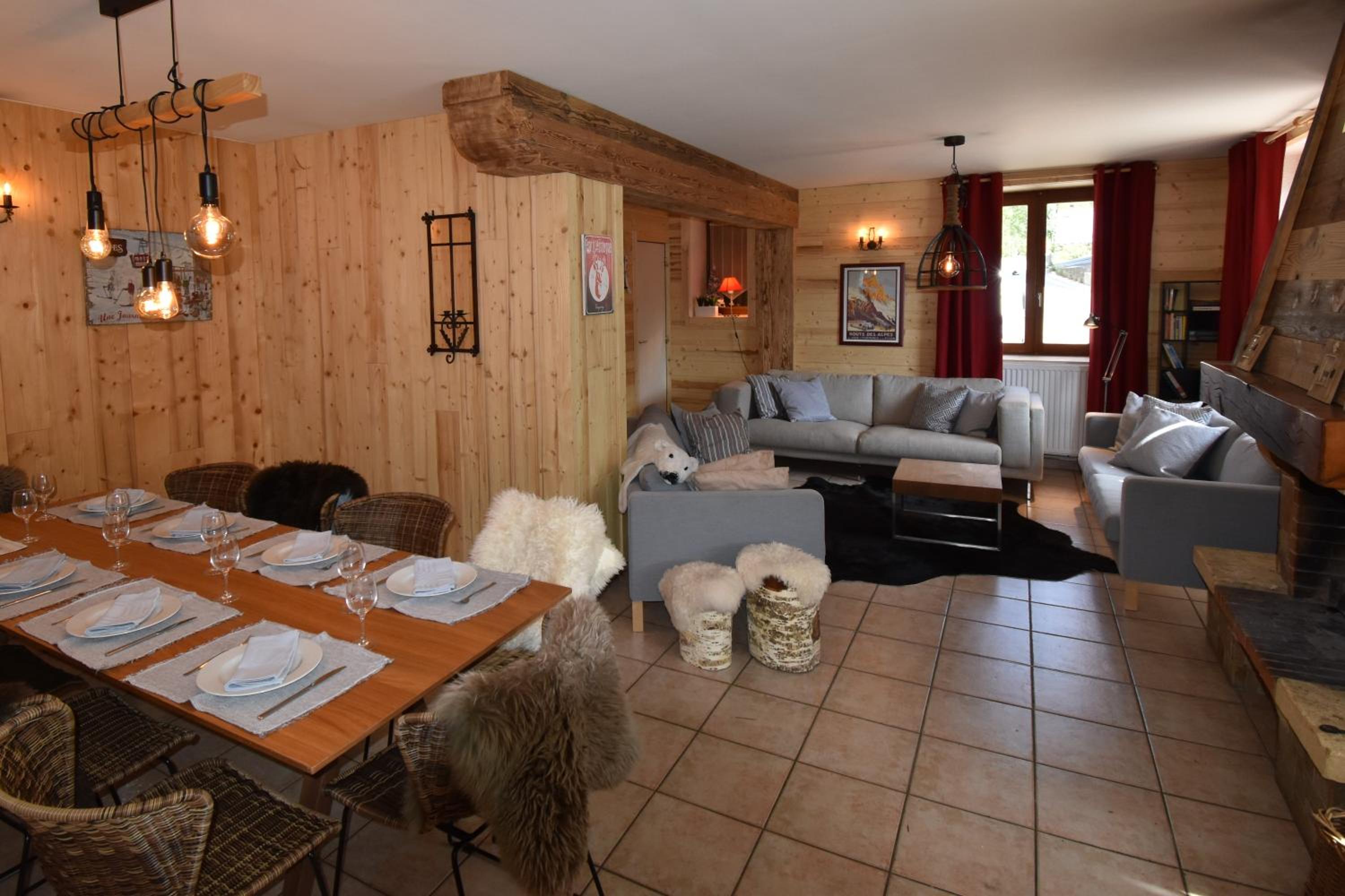 VAUJANYLOCATIONS - Chalet Louise view 5